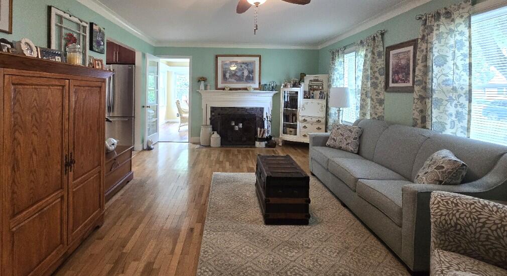 1002 Coolidge Avenue Kalamazoo MI 49006