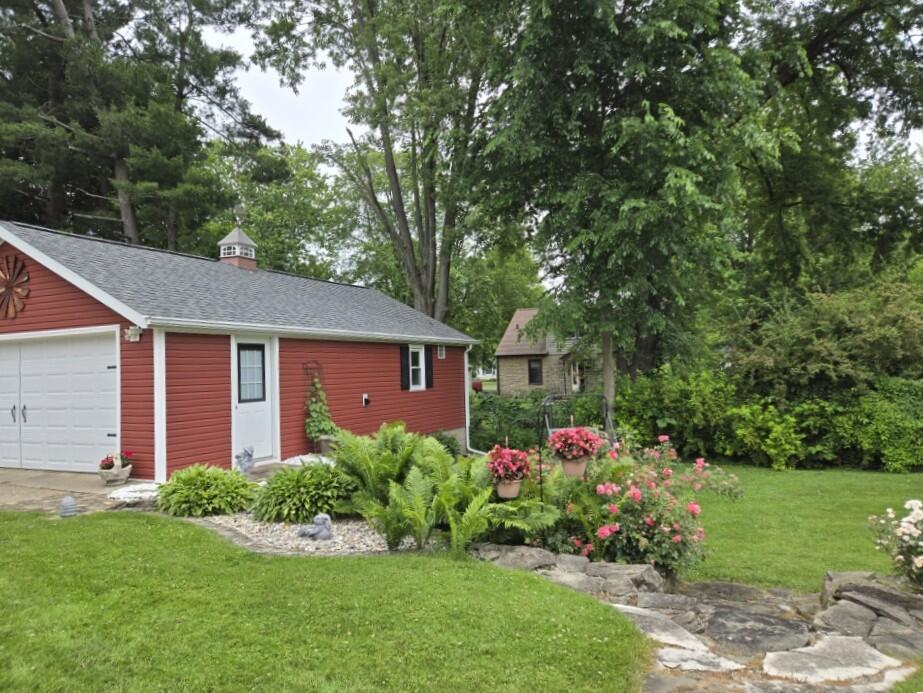 1002 Coolidge Avenue Kalamazoo MI 49006