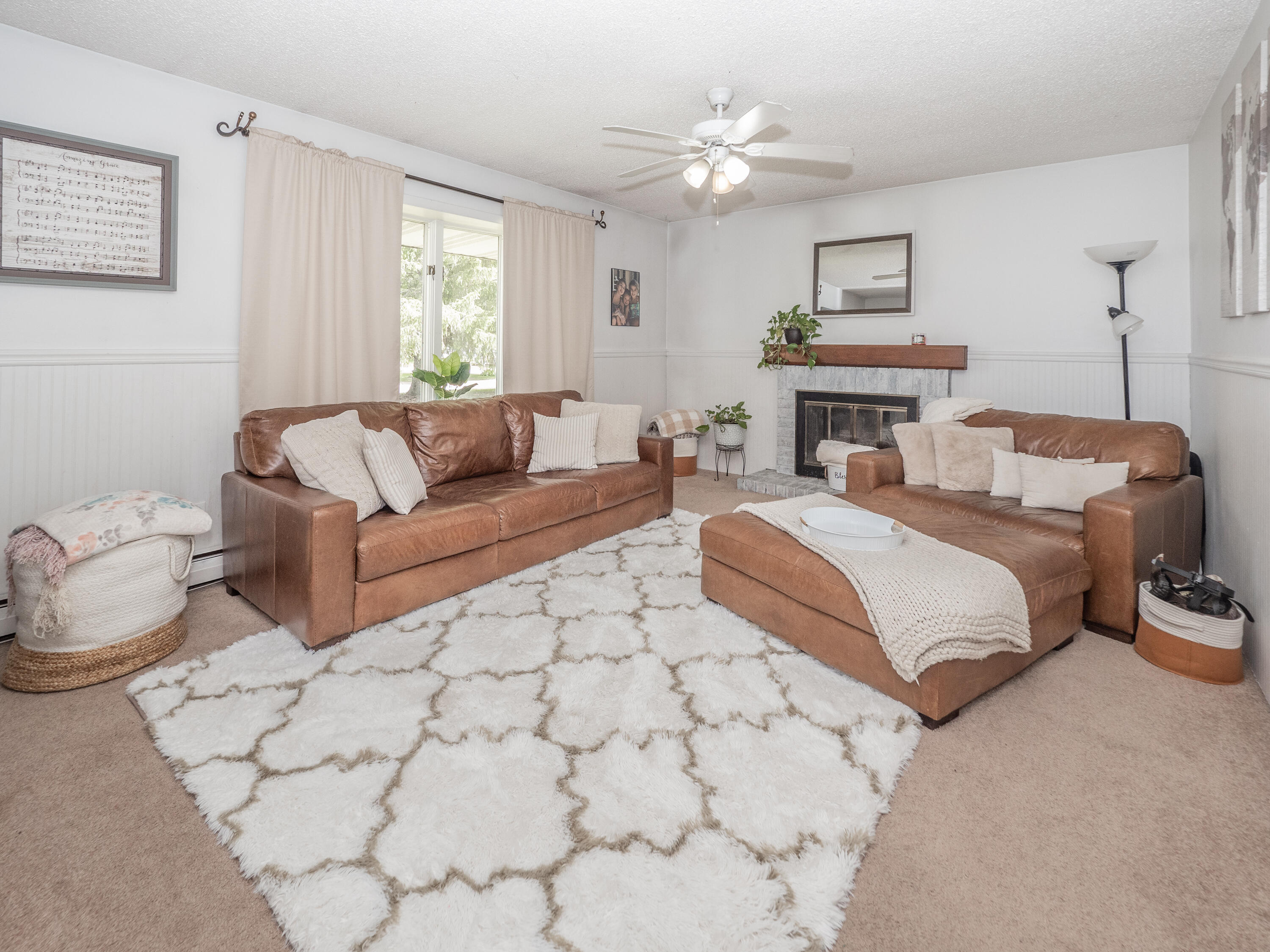 45523 Eleanor Drive Decatur MI 49045