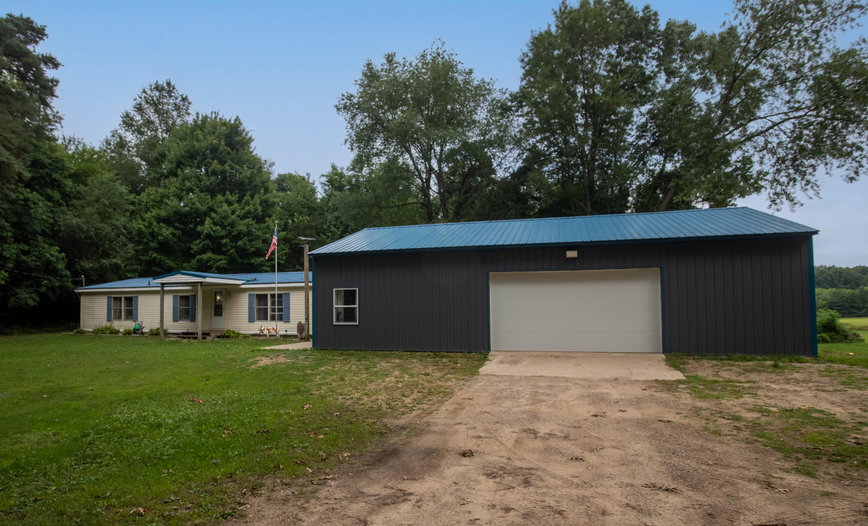 22400 Fosdick Street Dowagiac MI 49047