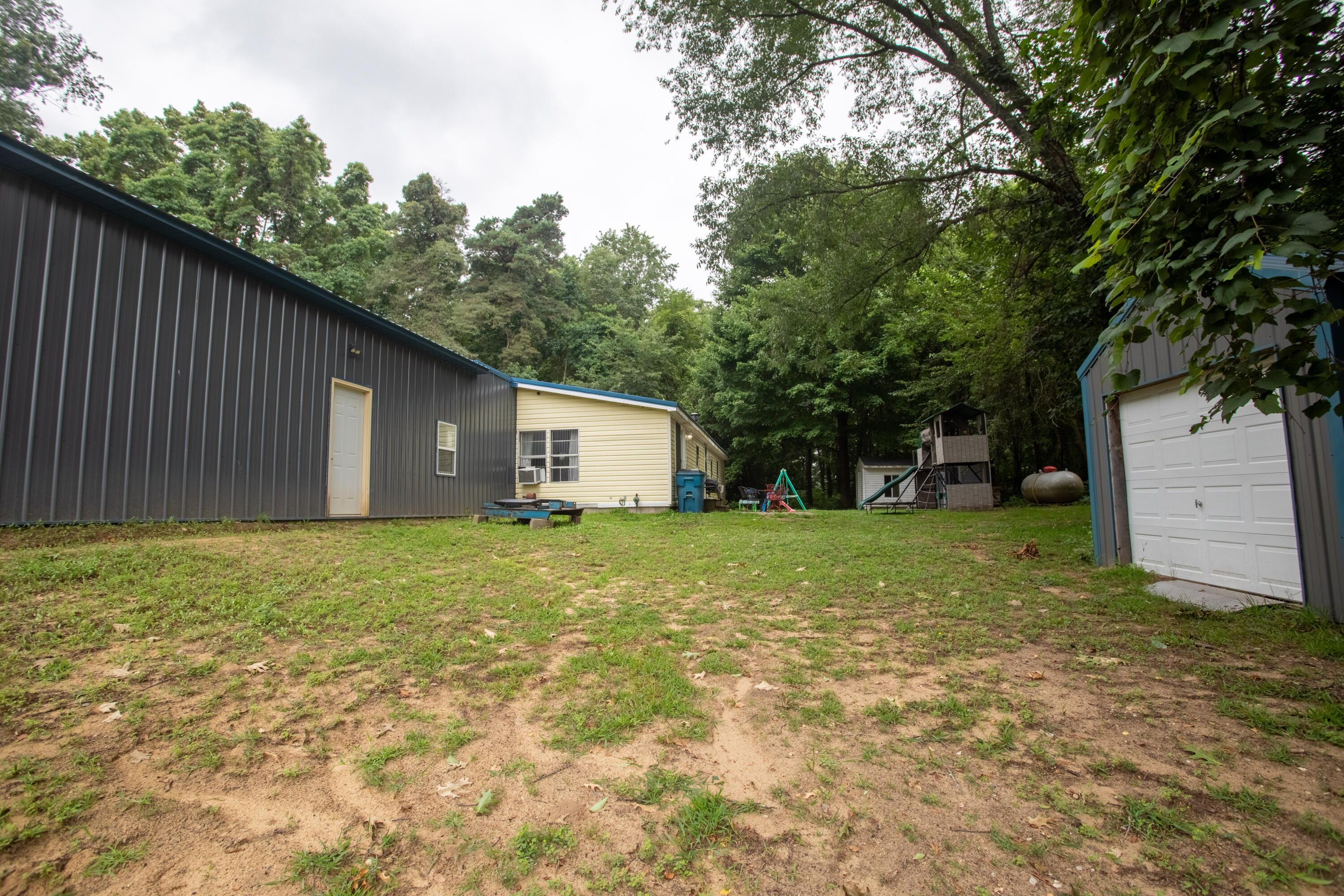 22400 Fosdick Street Dowagiac MI 49047