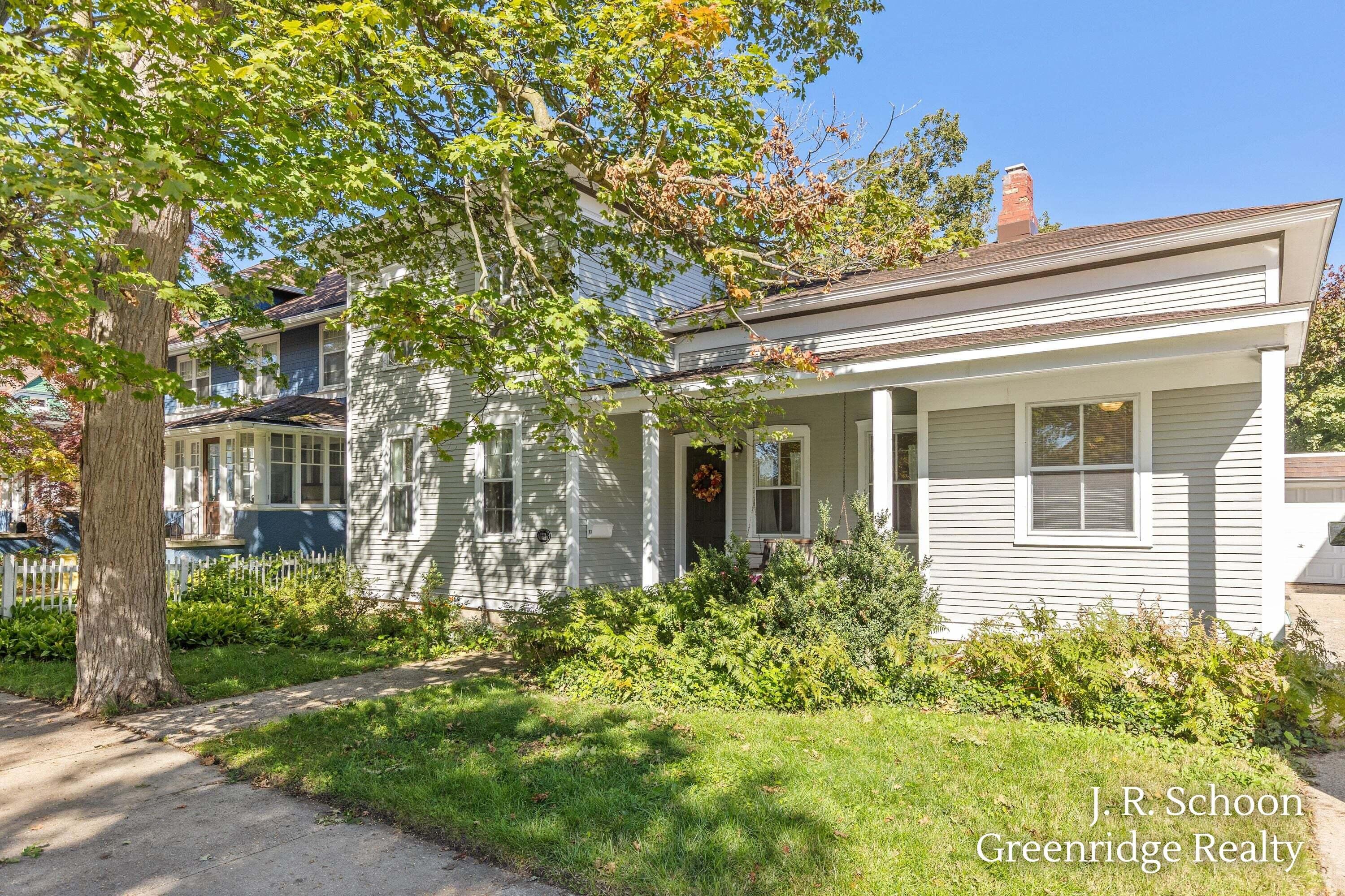 93 W 12th Street Holland MI 49423