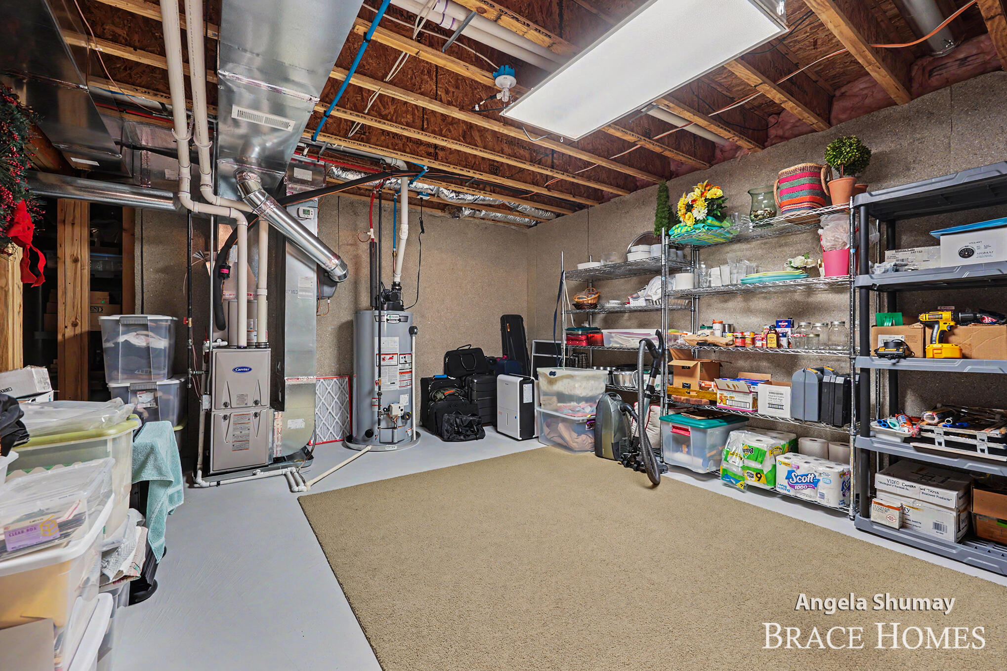 2637 Stockwood Drive NE Grand Rapids MI 49505