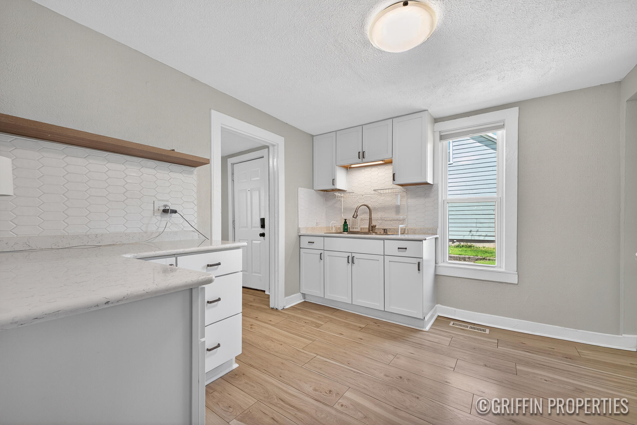 679 Garfield Avenue NW Grand Rapids MI 49504