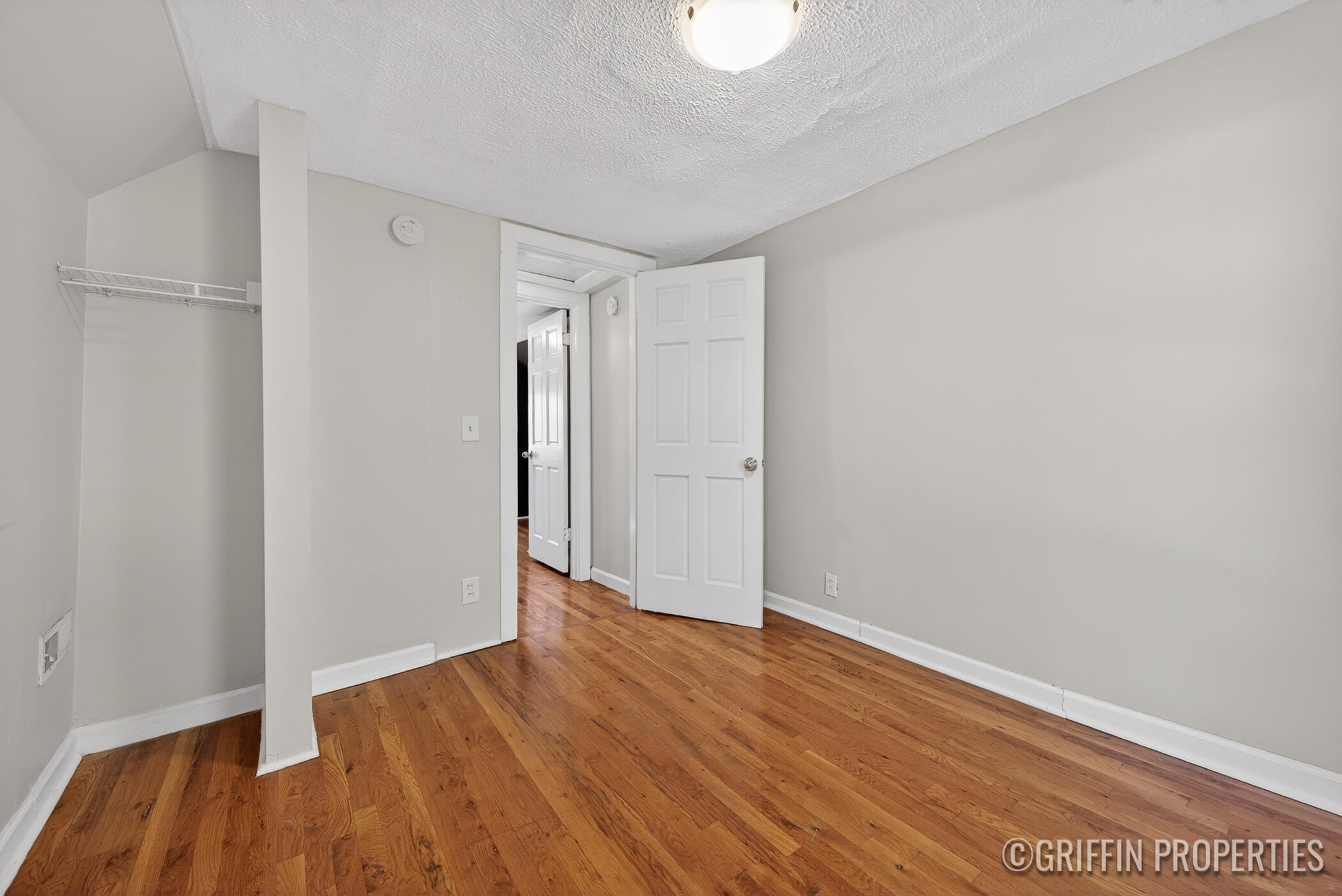 679 Garfield Avenue NW Grand Rapids MI 49504