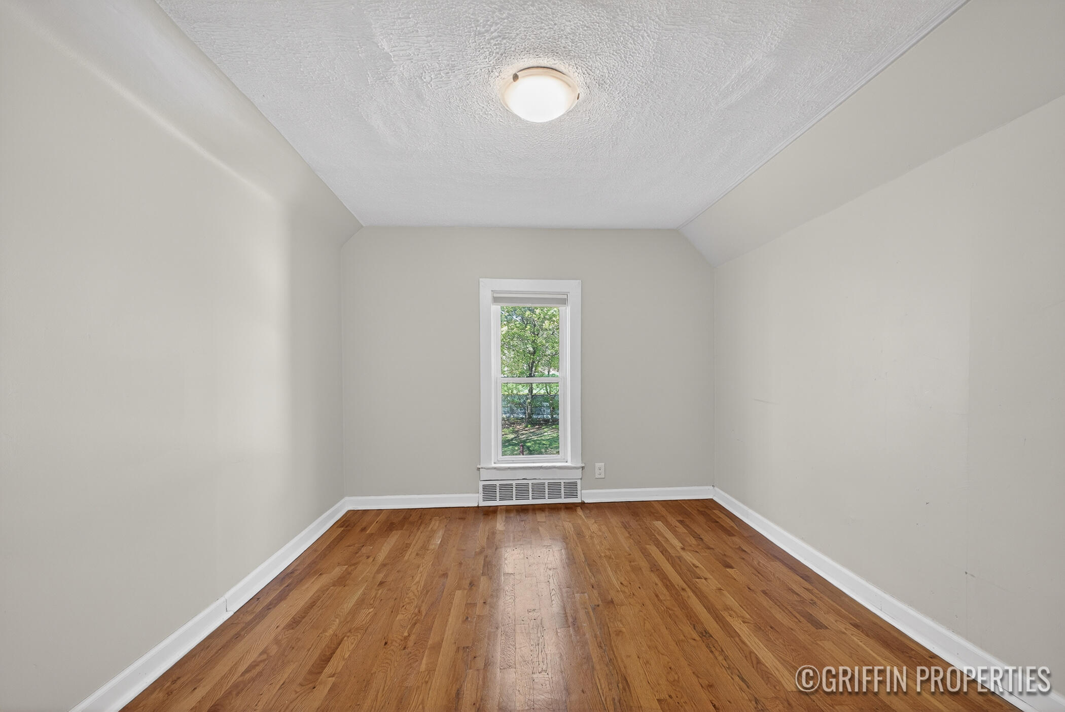 679 Garfield Avenue NW Grand Rapids MI 49504