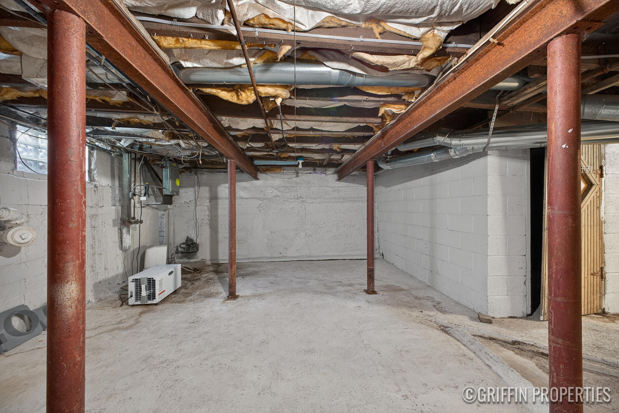 679 Garfield Avenue NW Grand Rapids MI 49504
