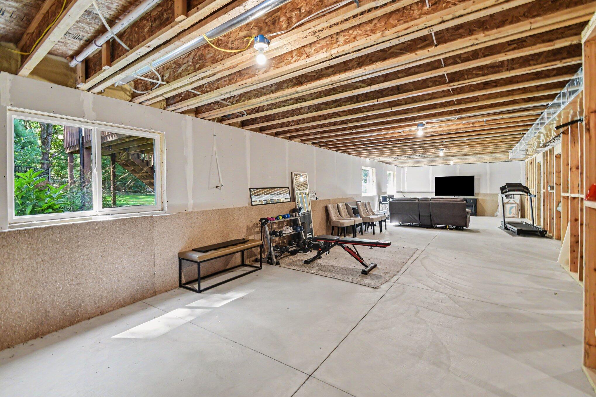 8802 Lapham Drive NE Rockford MI 49341