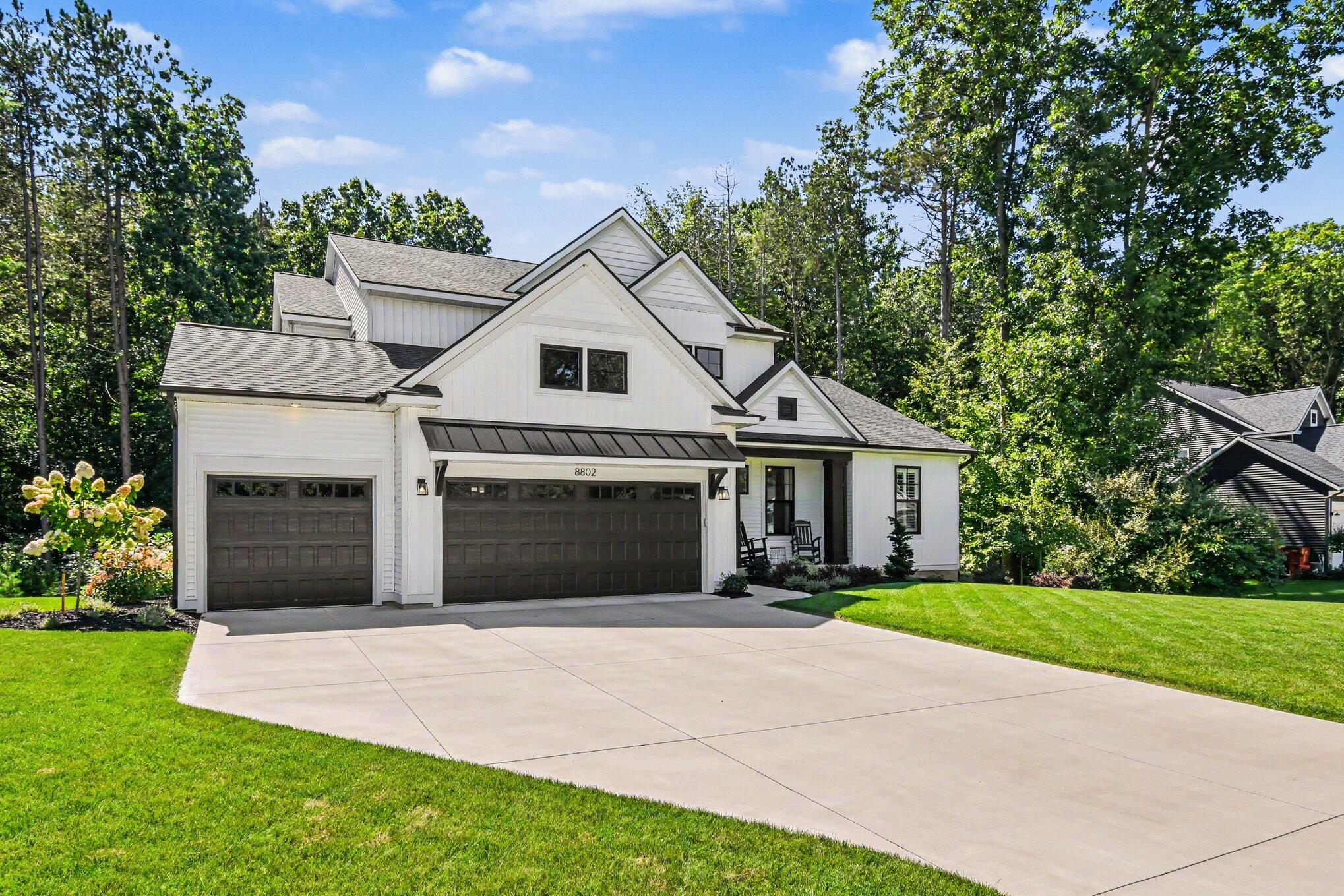 8802 Lapham Drive NE Rockford MI 49341