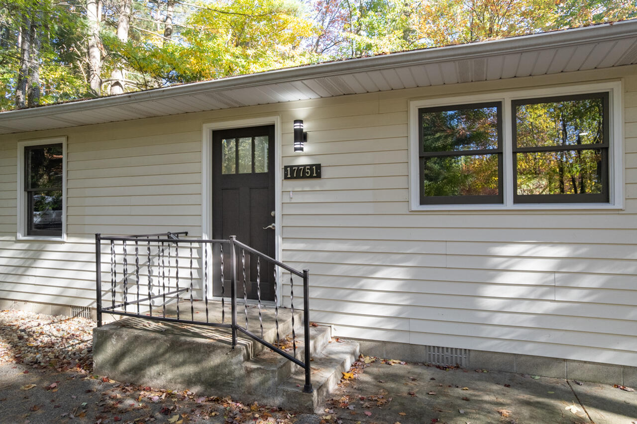 17751 Blue Star Highway South Haven MI 49090
