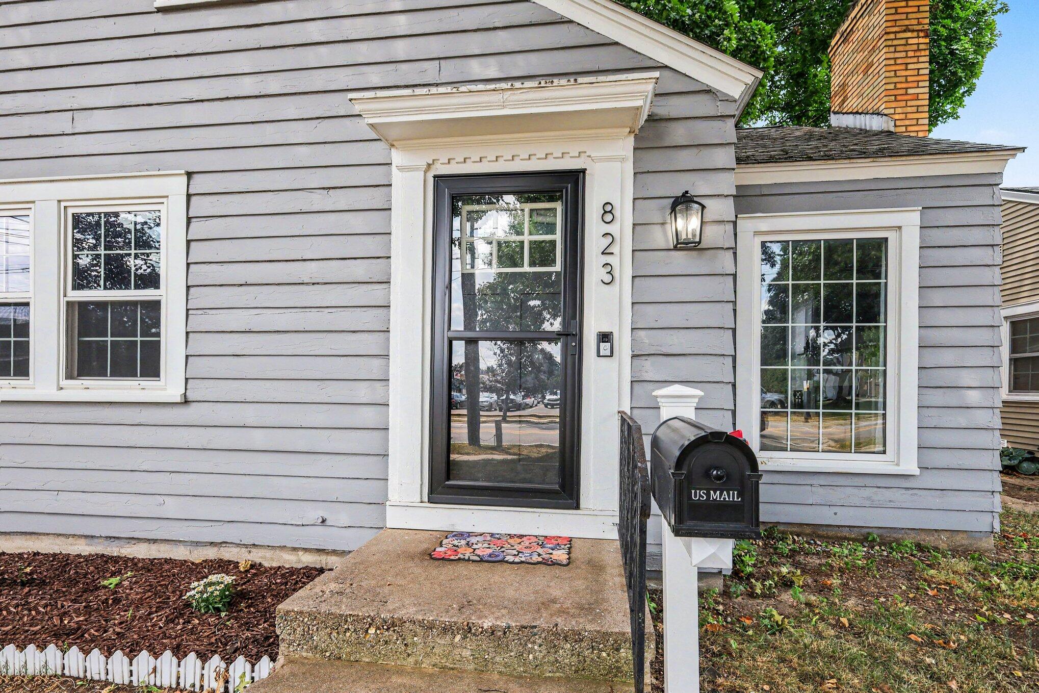 823 Alger Street SE Grand Rapids MI 49507