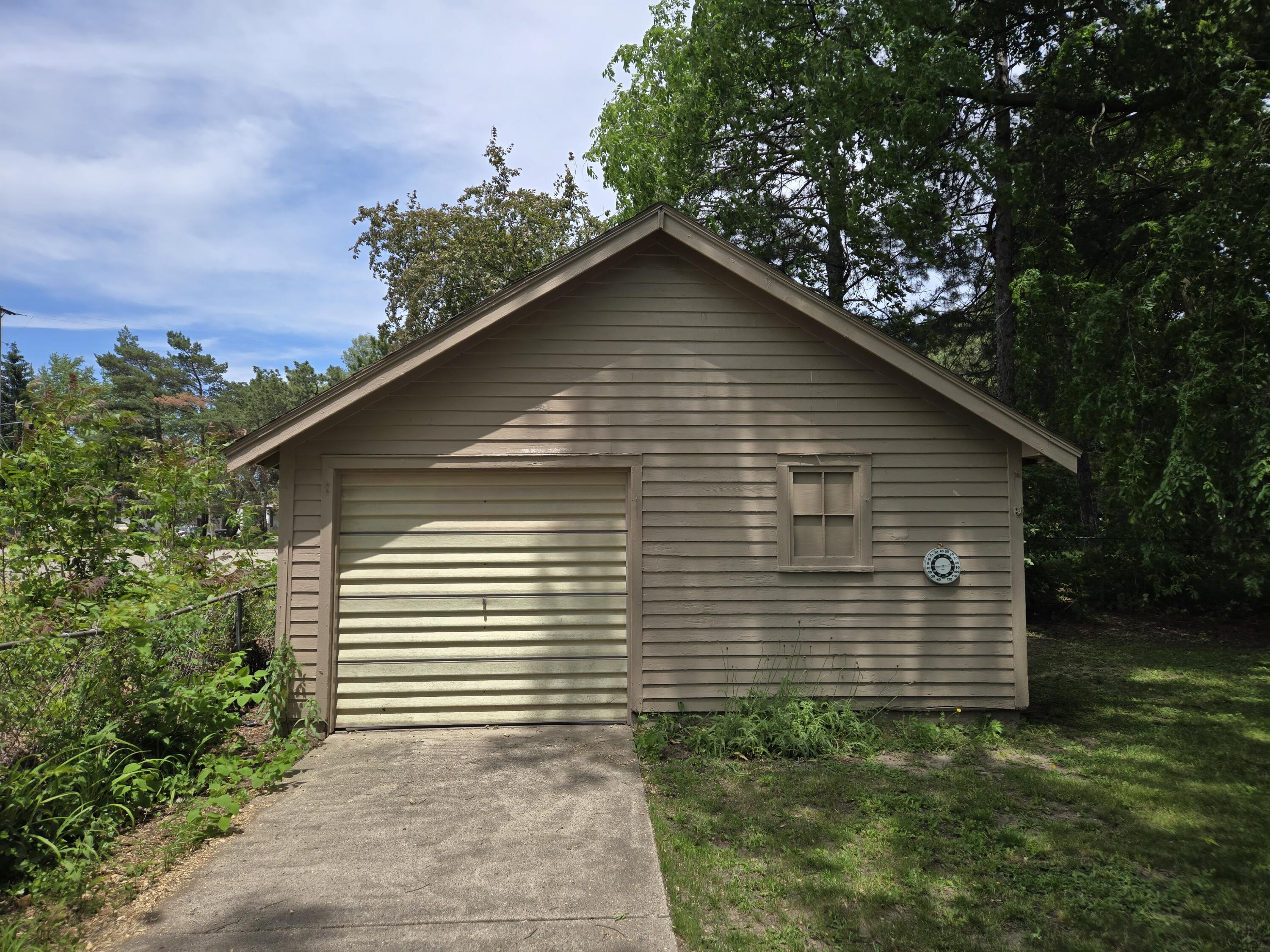 1313 Mason Street NE Grand Rapids MI 49503