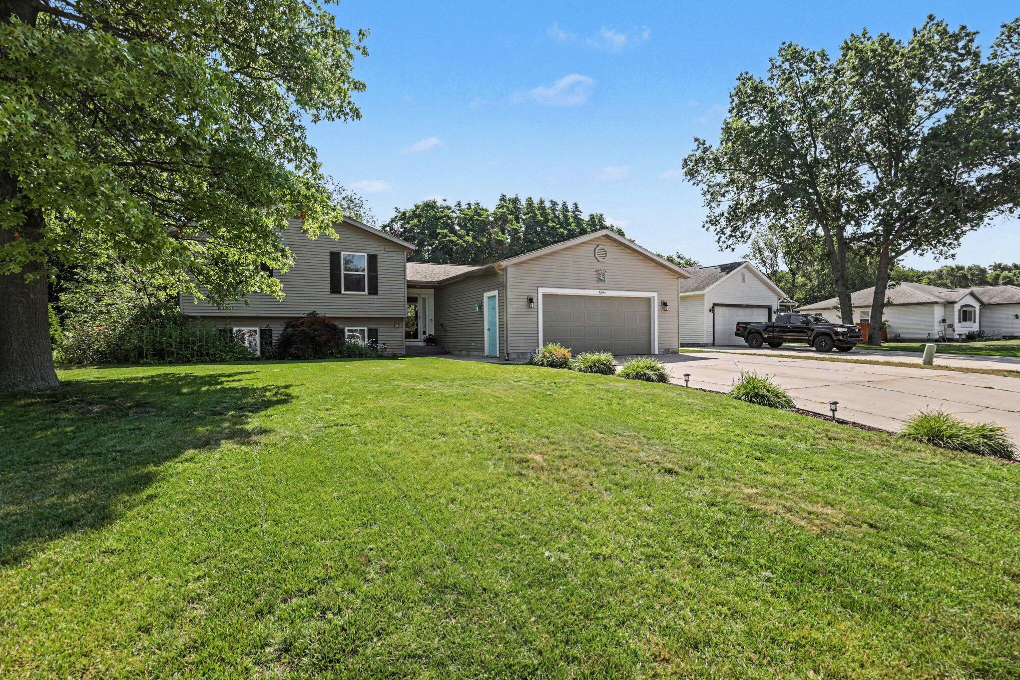 4844 Emerald Street Norton Shores MI 49441