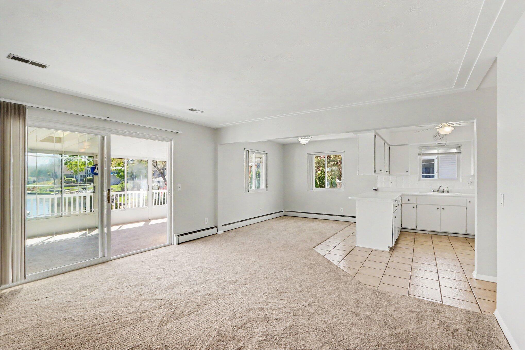 468 W Crooked Lake Drive W Kalamazoo MI 49009