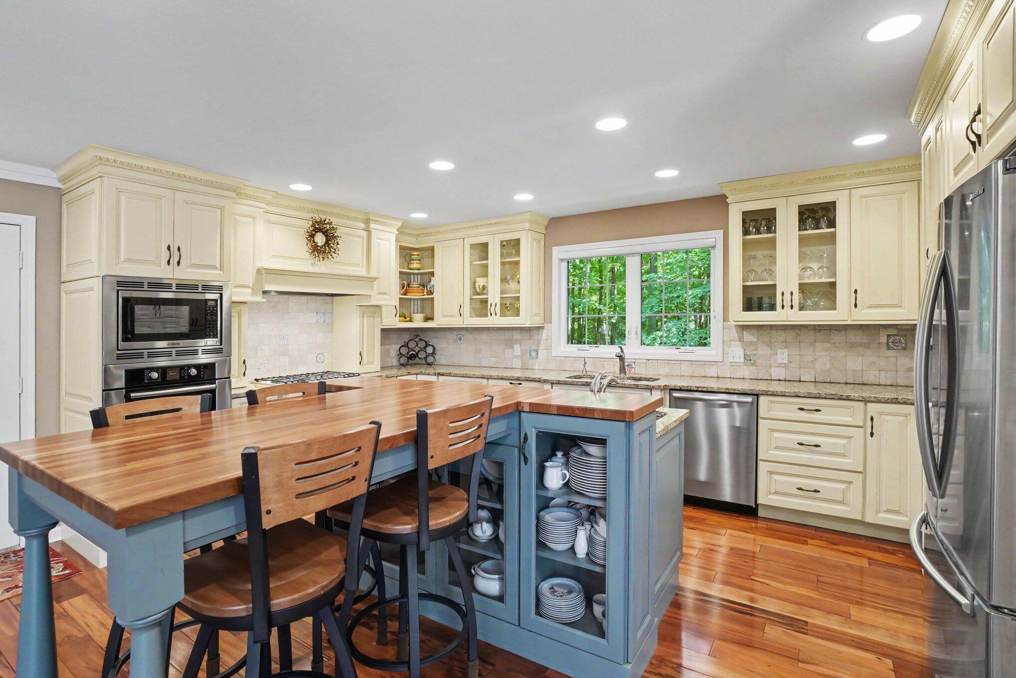 3334 Clearview Lane Saugatuck MI 49453