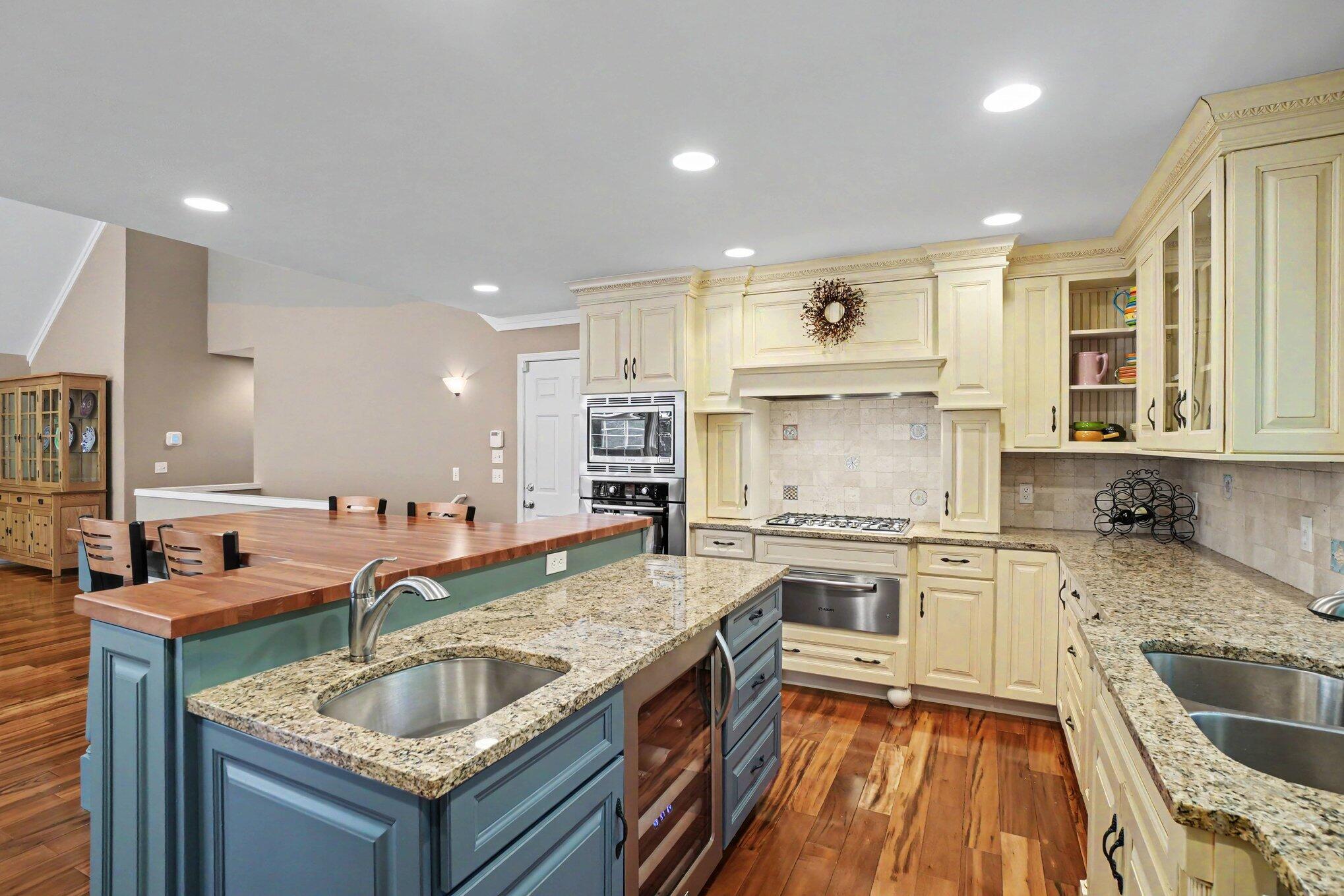 3334 Clearview Lane Saugatuck MI 49453