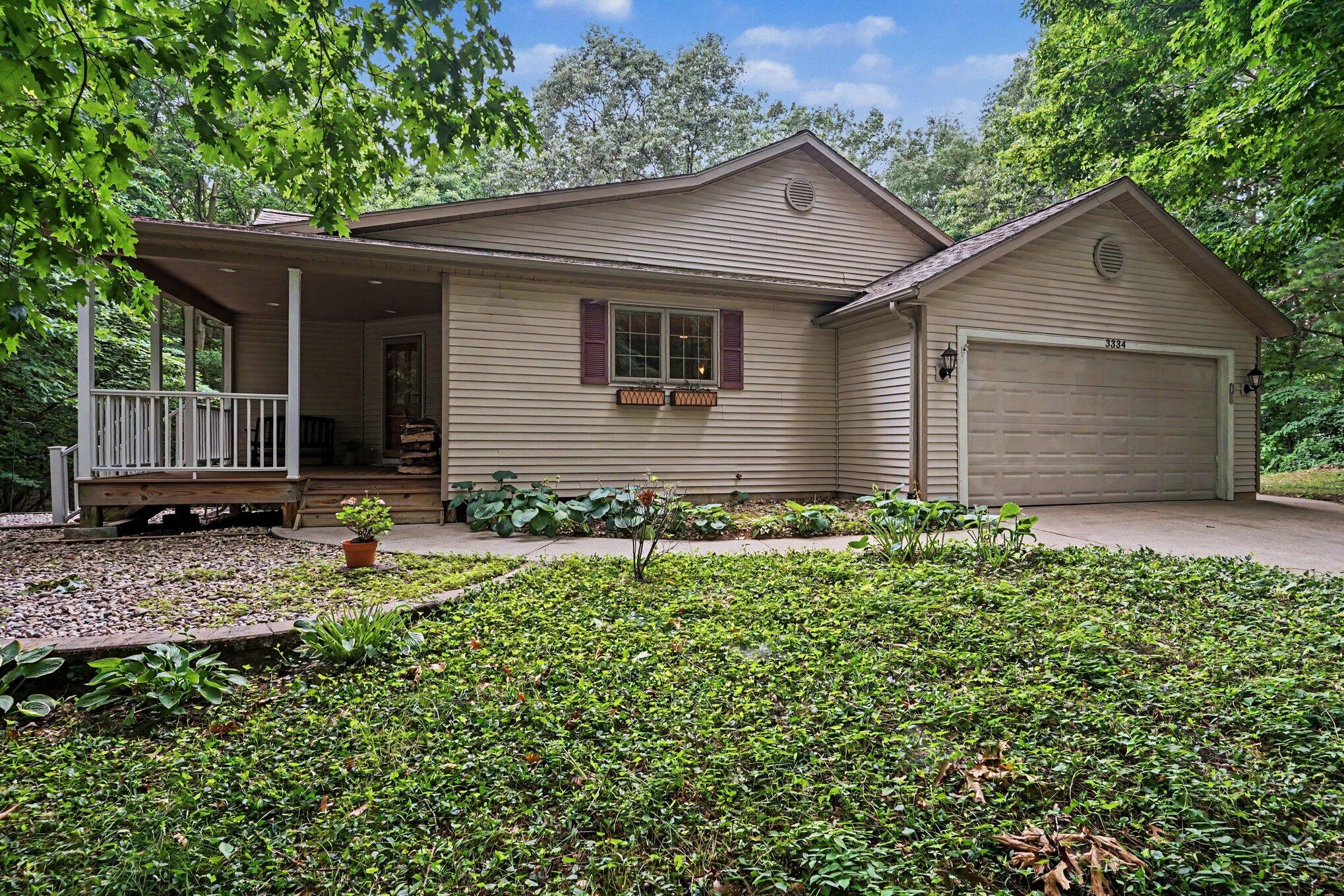 3334 Clearview Lane Saugatuck MI 49453