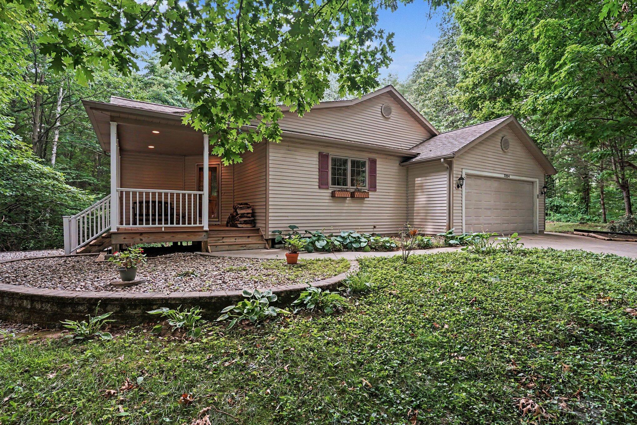 3334 Clearview Lane Saugatuck MI 49453