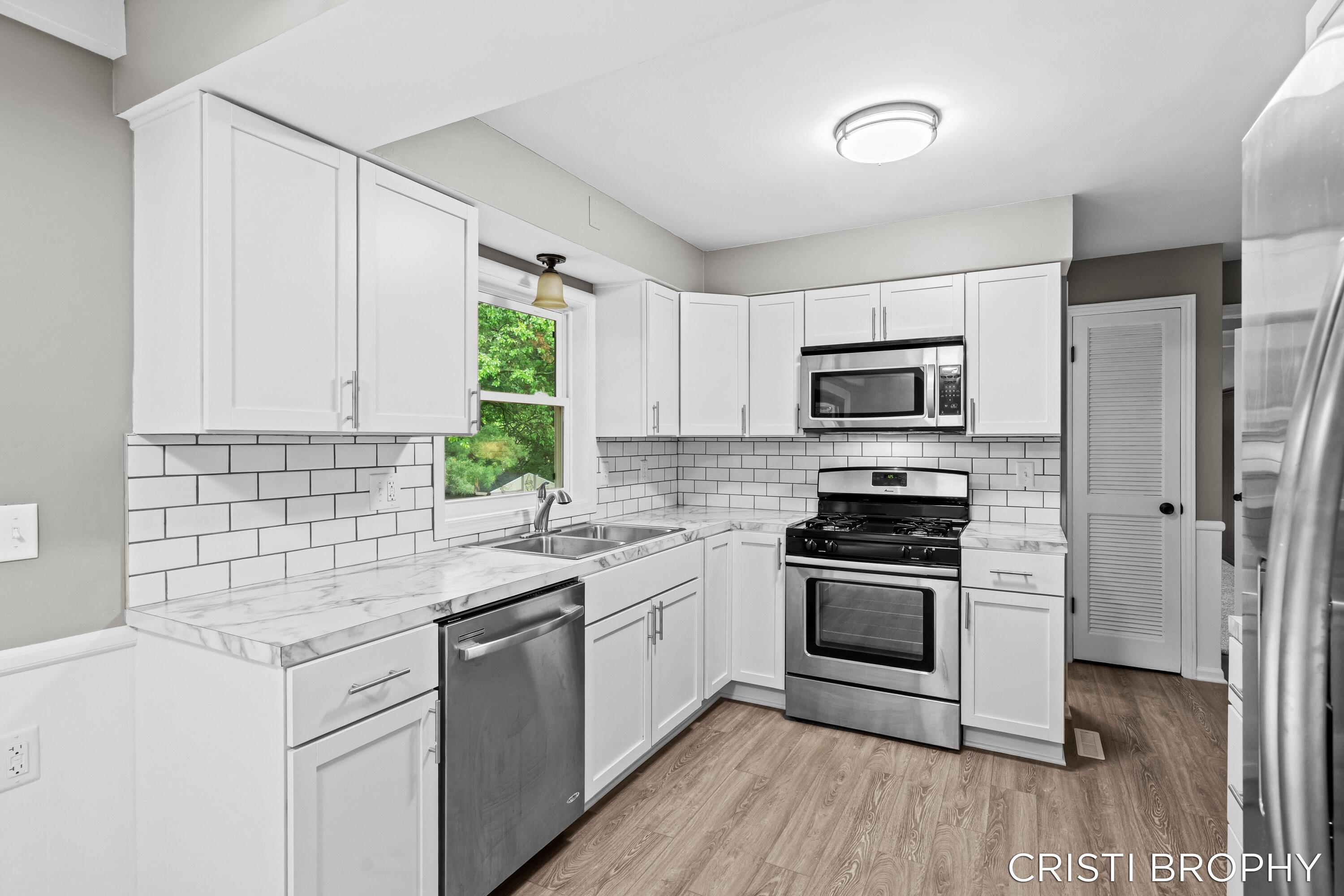 4871 Newcastle Drive SE Grand Rapids MI 49508
