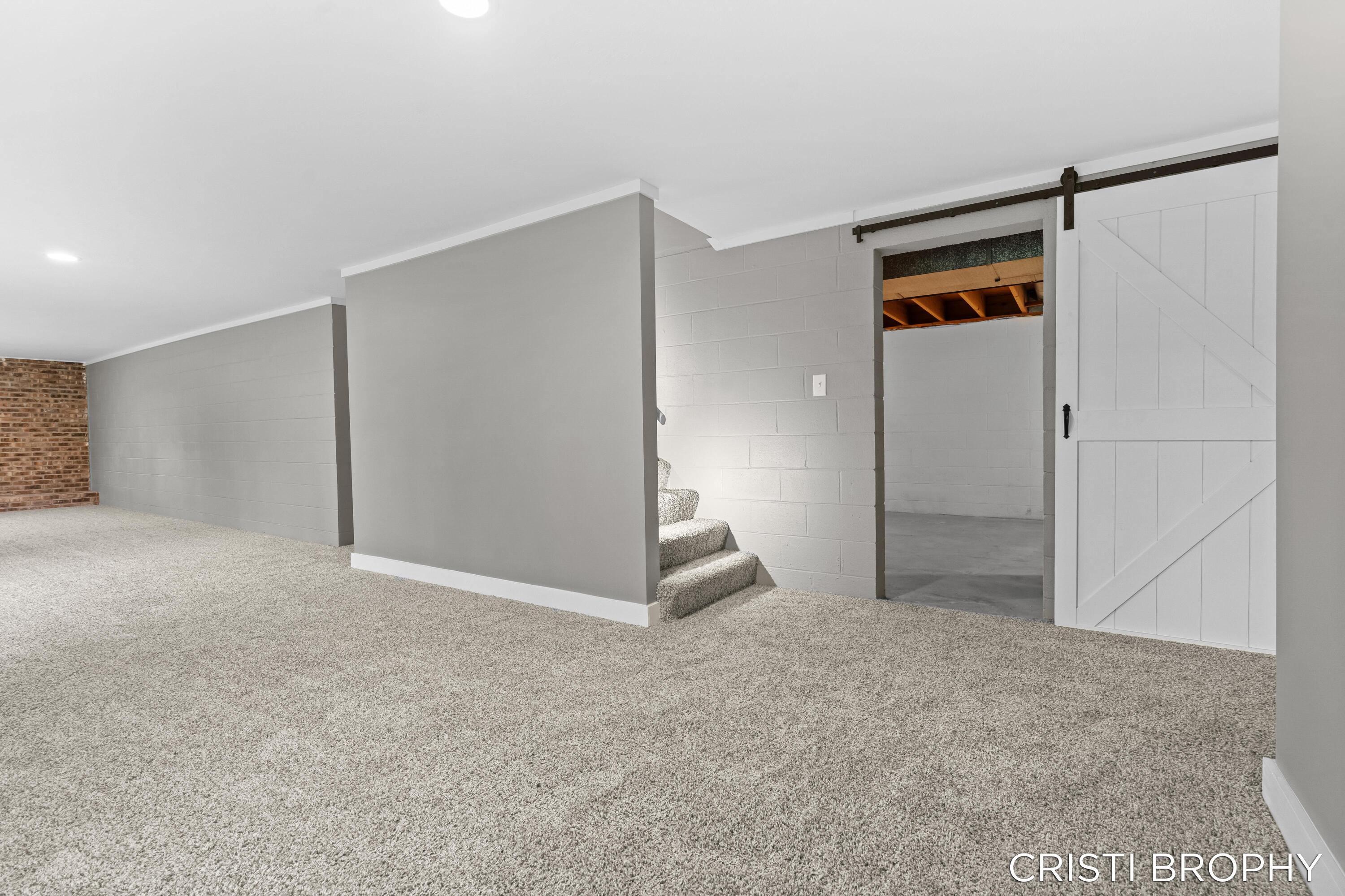 4871 Newcastle Drive SE Grand Rapids MI 49508