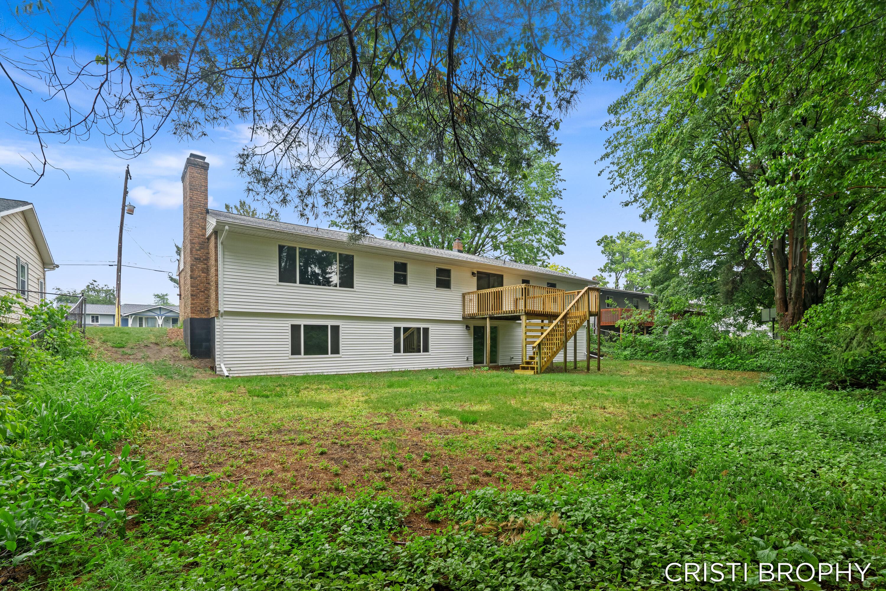 4871 Newcastle Drive SE Grand Rapids MI 49508