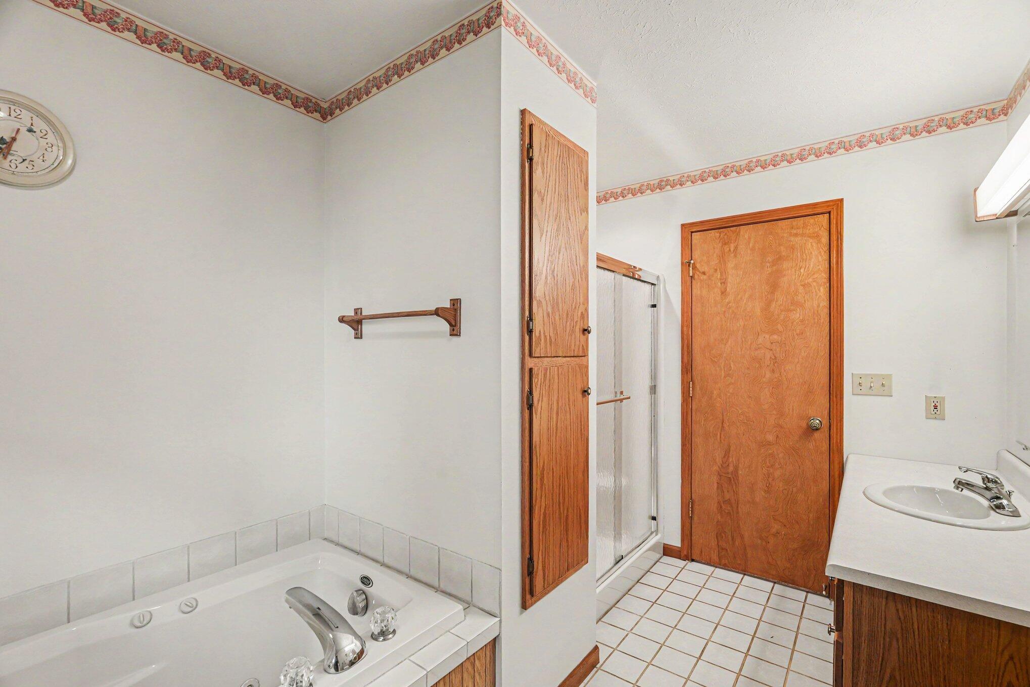 3724 Starchief Street Kalamazoo MI 49048