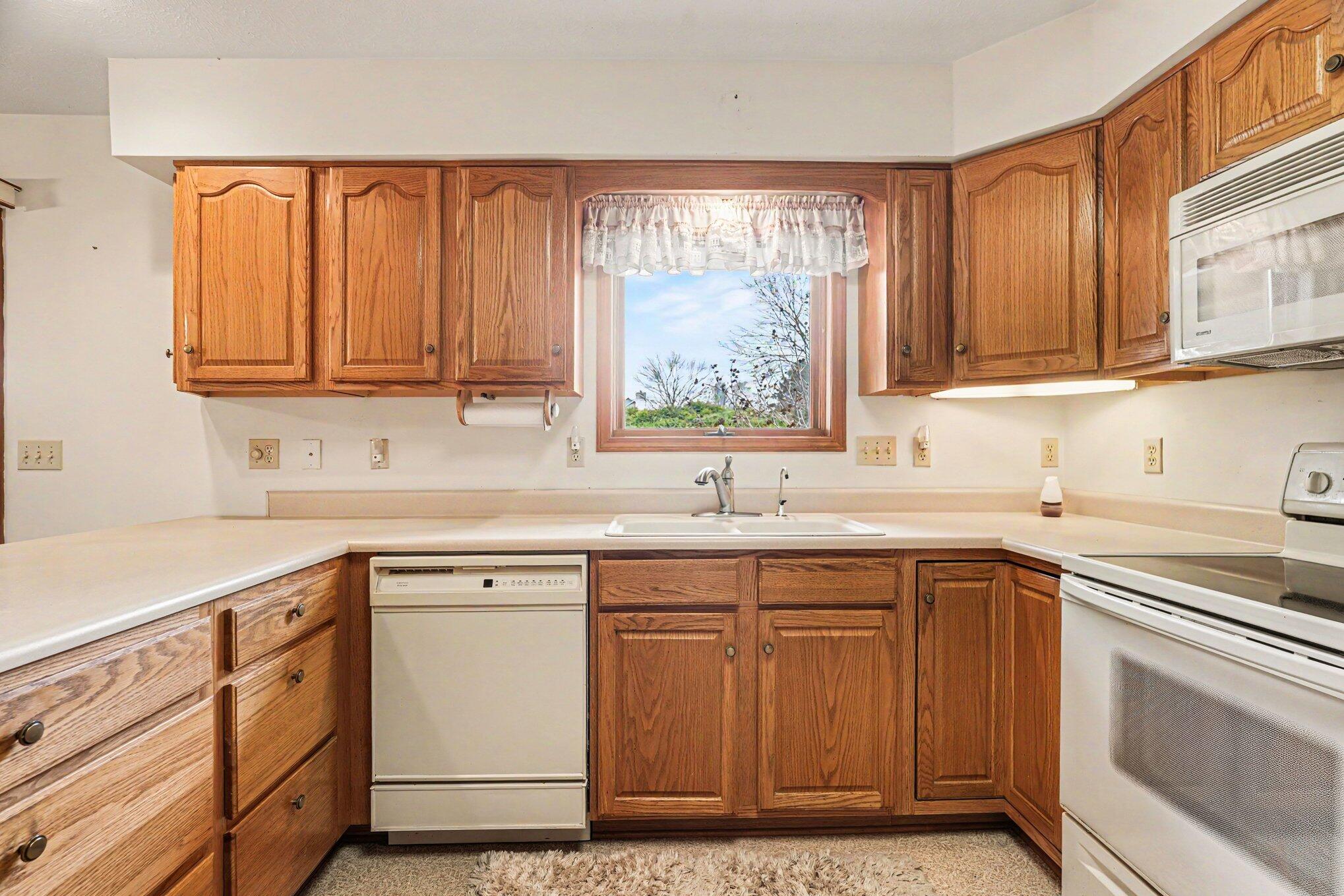 3724 Starchief Street Kalamazoo MI 49048