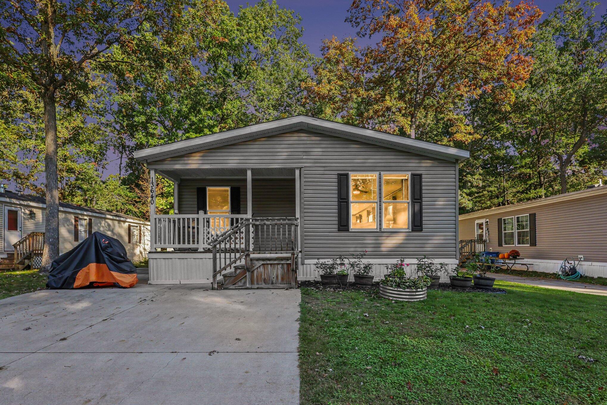 13640 Oaktree Court Grand Haven MI 49417