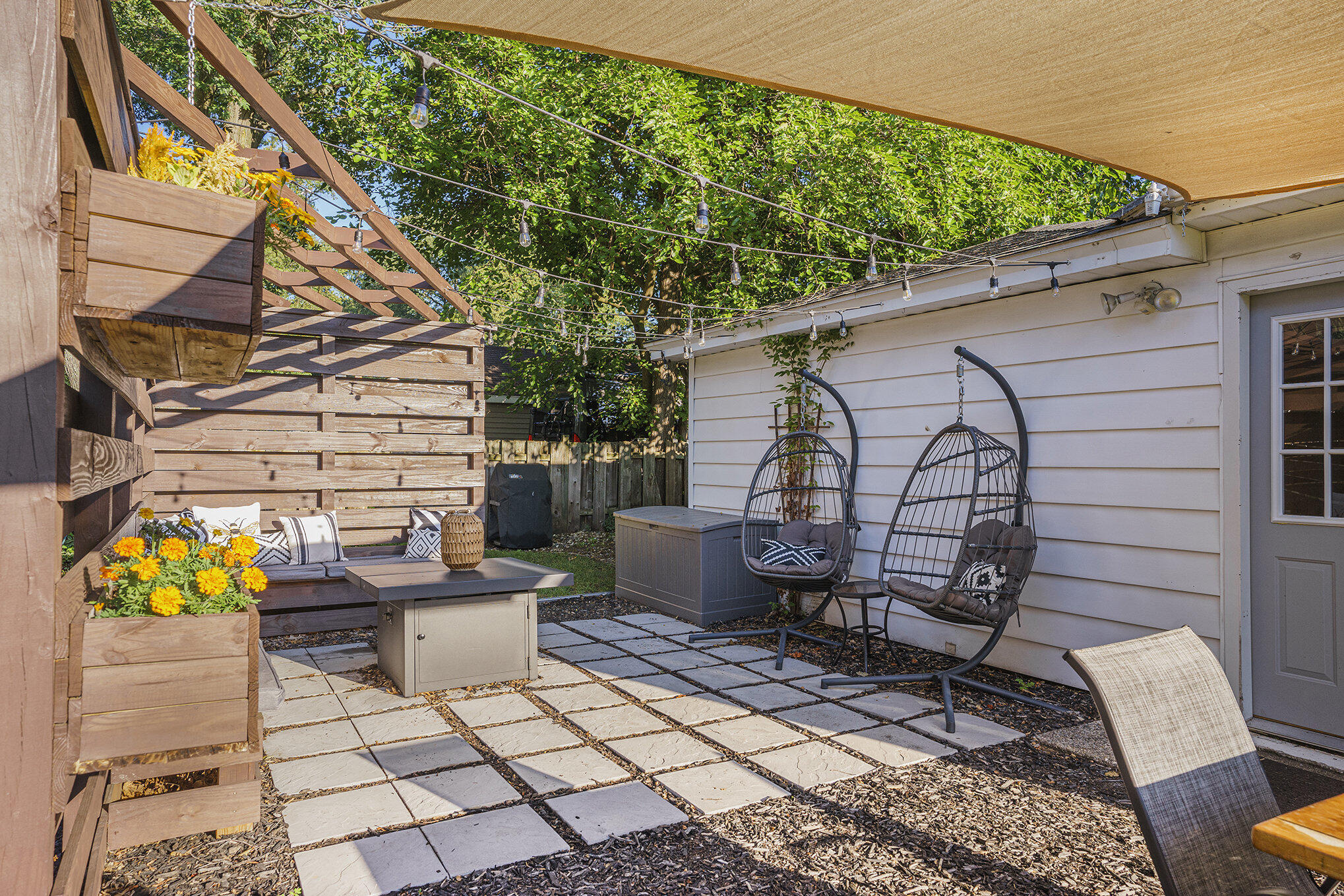 568 Pinecrest Drive Holland MI 49424