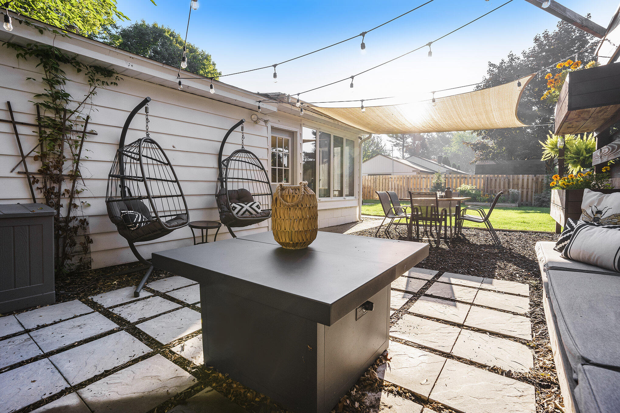 568 Pinecrest Drive Holland MI 49424