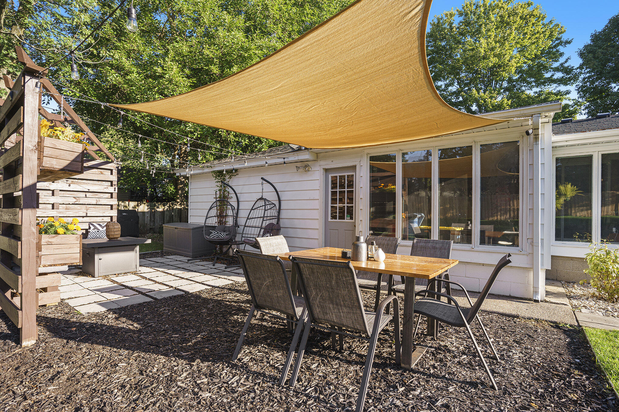 568 Pinecrest Drive Holland MI 49424