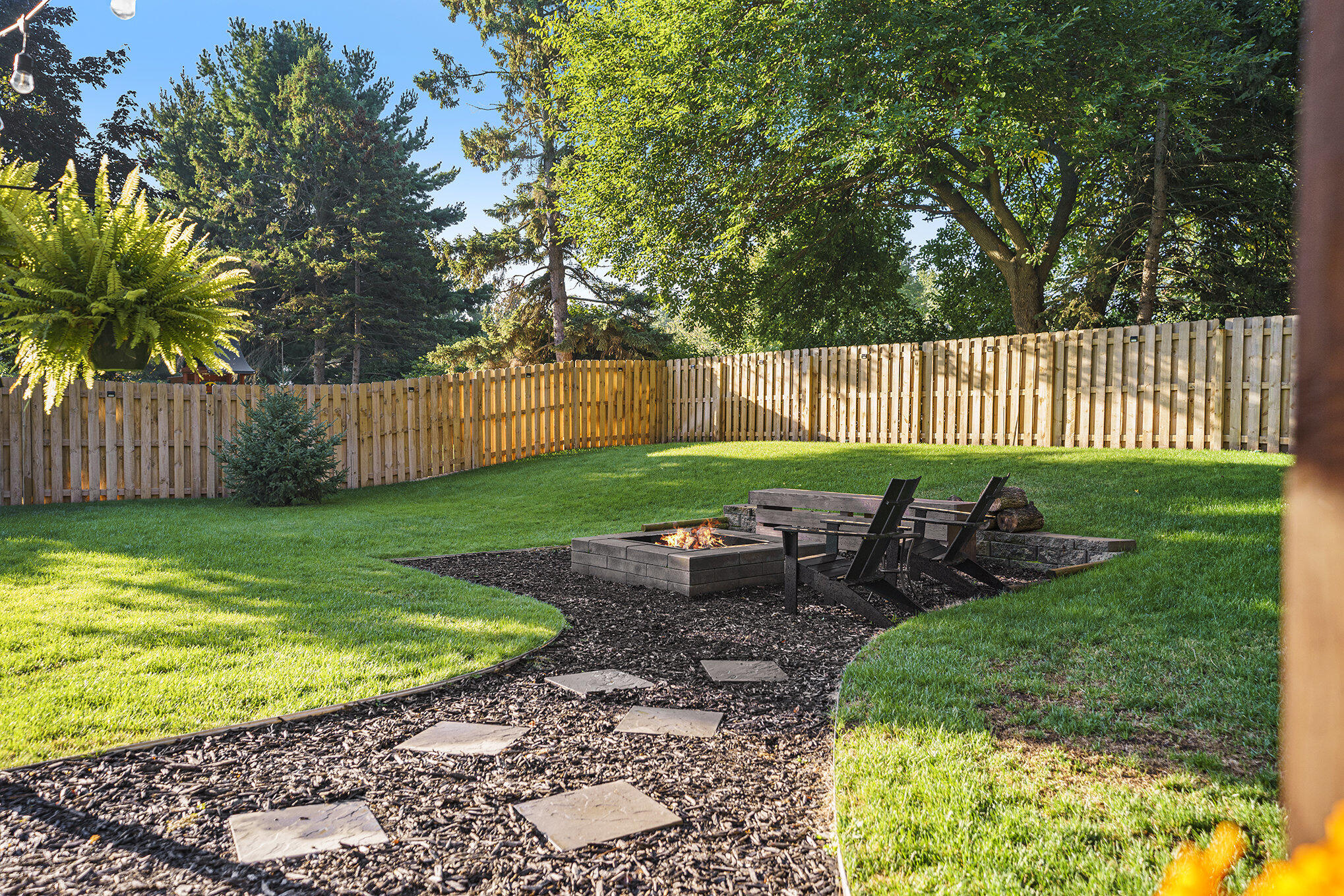 568 Pinecrest Drive Holland MI 49424