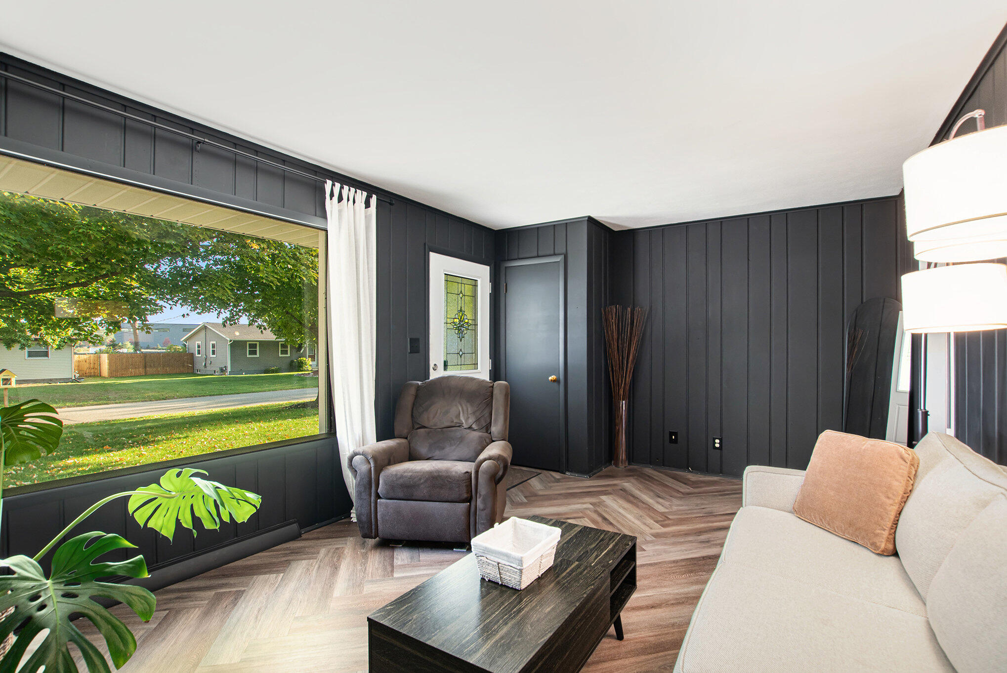 568 Pinecrest Drive Holland MI 49424