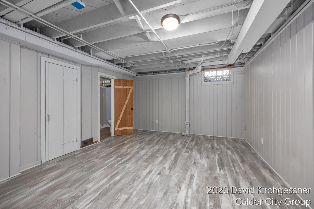 866 Dorroll Street NE Grand Rapids MI 49505