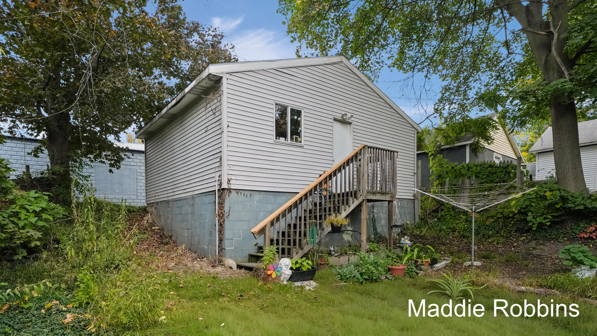 41 Grove Street NE Grand Rapids MI 49505