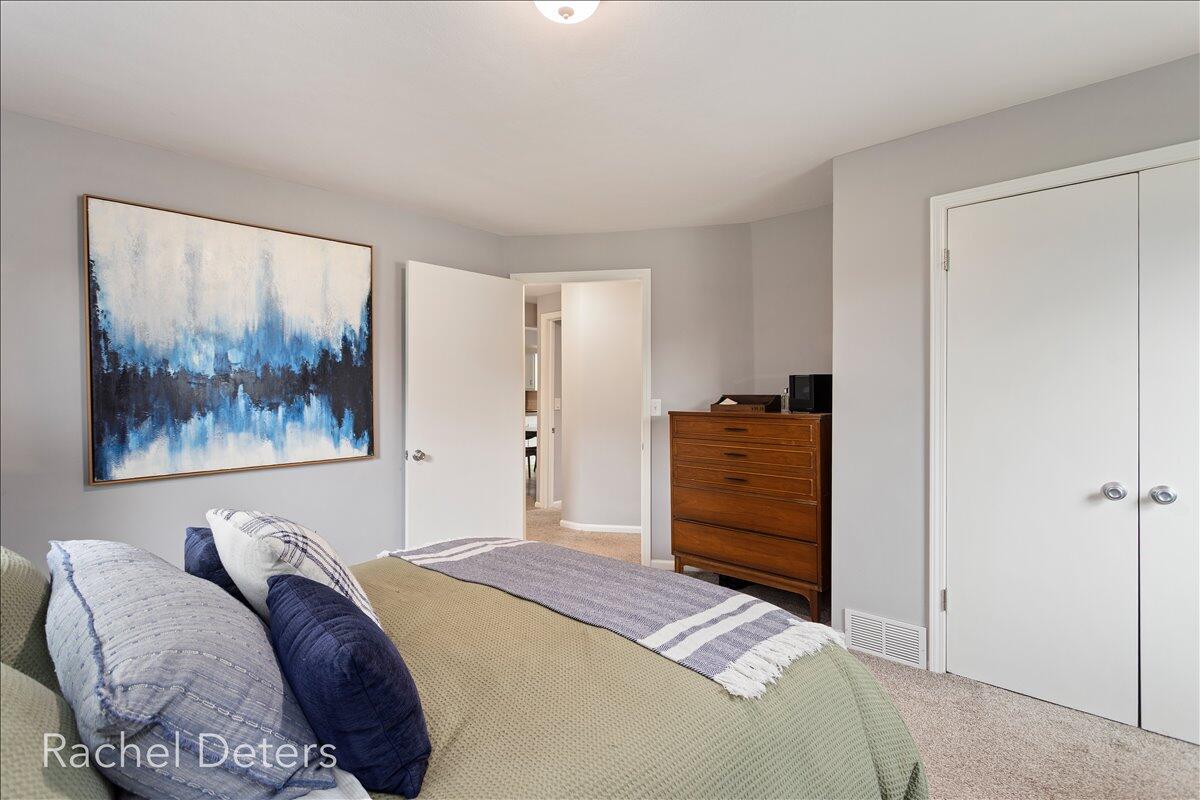 1930 Sherwood Avenue SE Grand Rapids MI 49506
