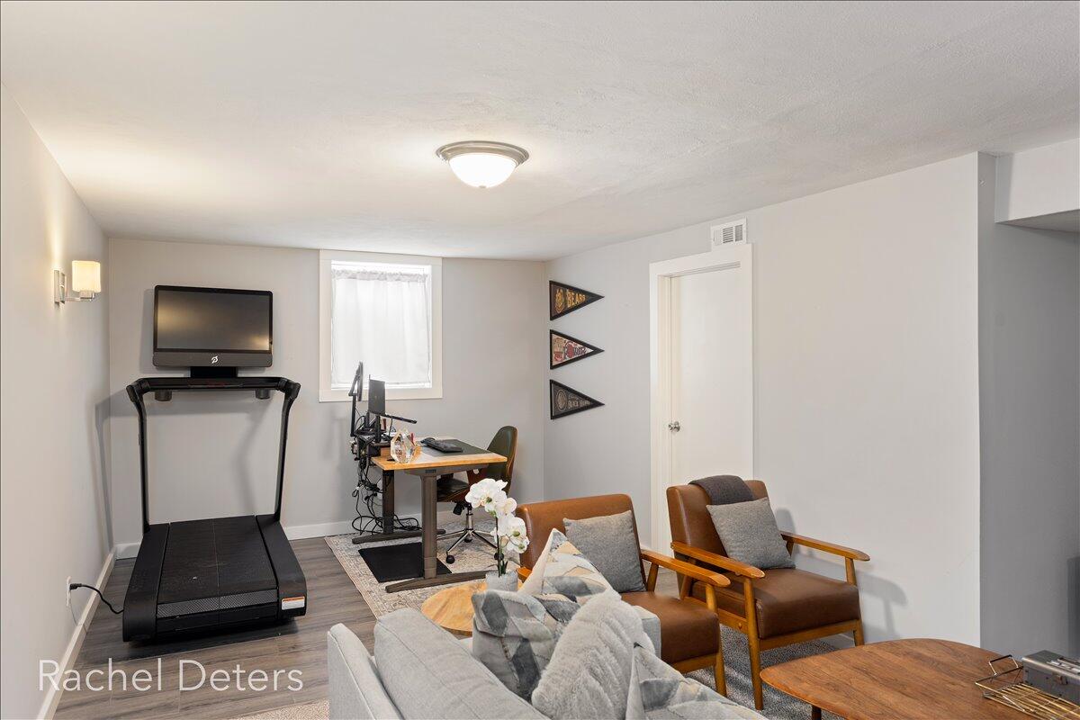 1930 Sherwood Avenue SE Grand Rapids MI 49506