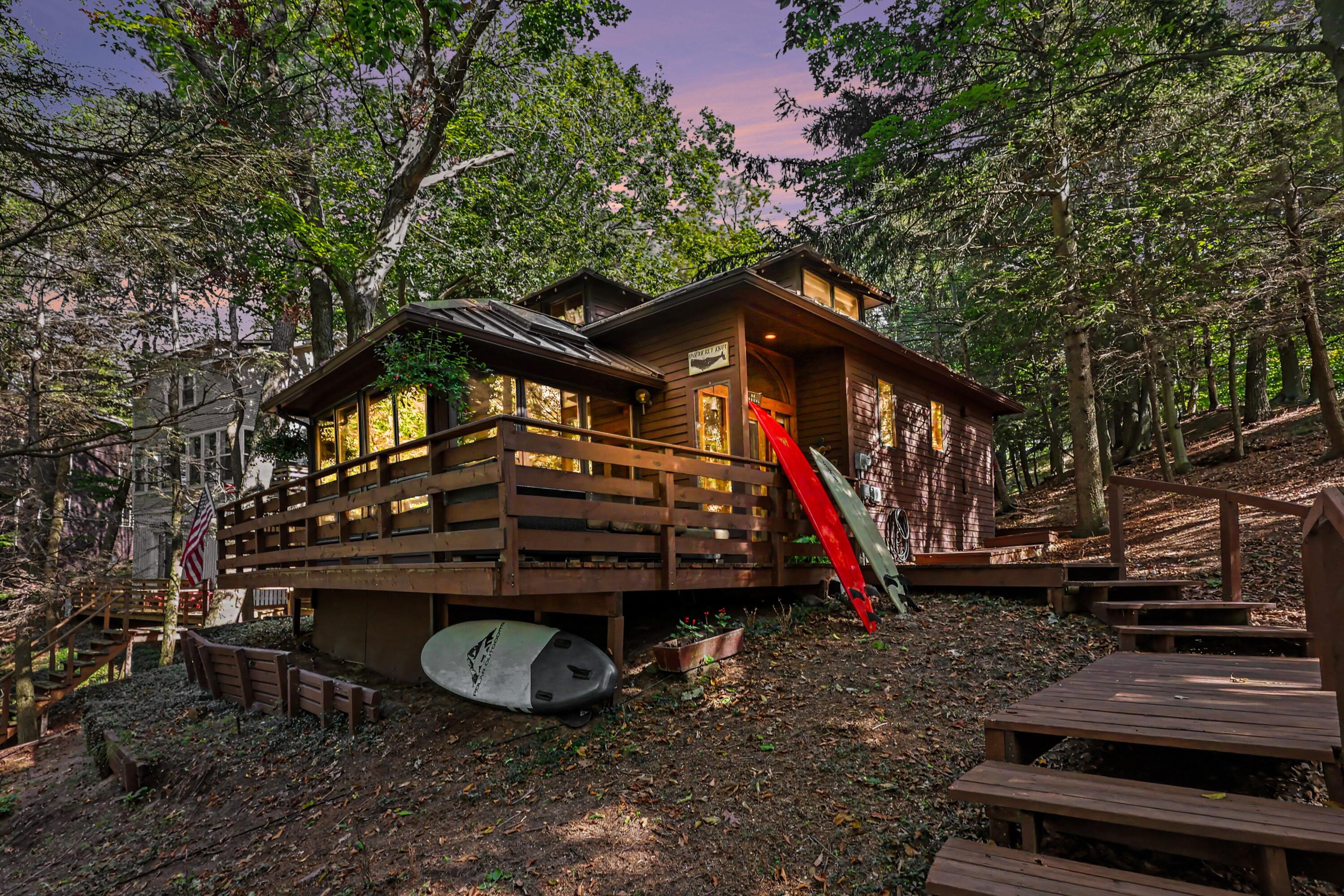 20 Crescent Hill Grand Haven MI 49417