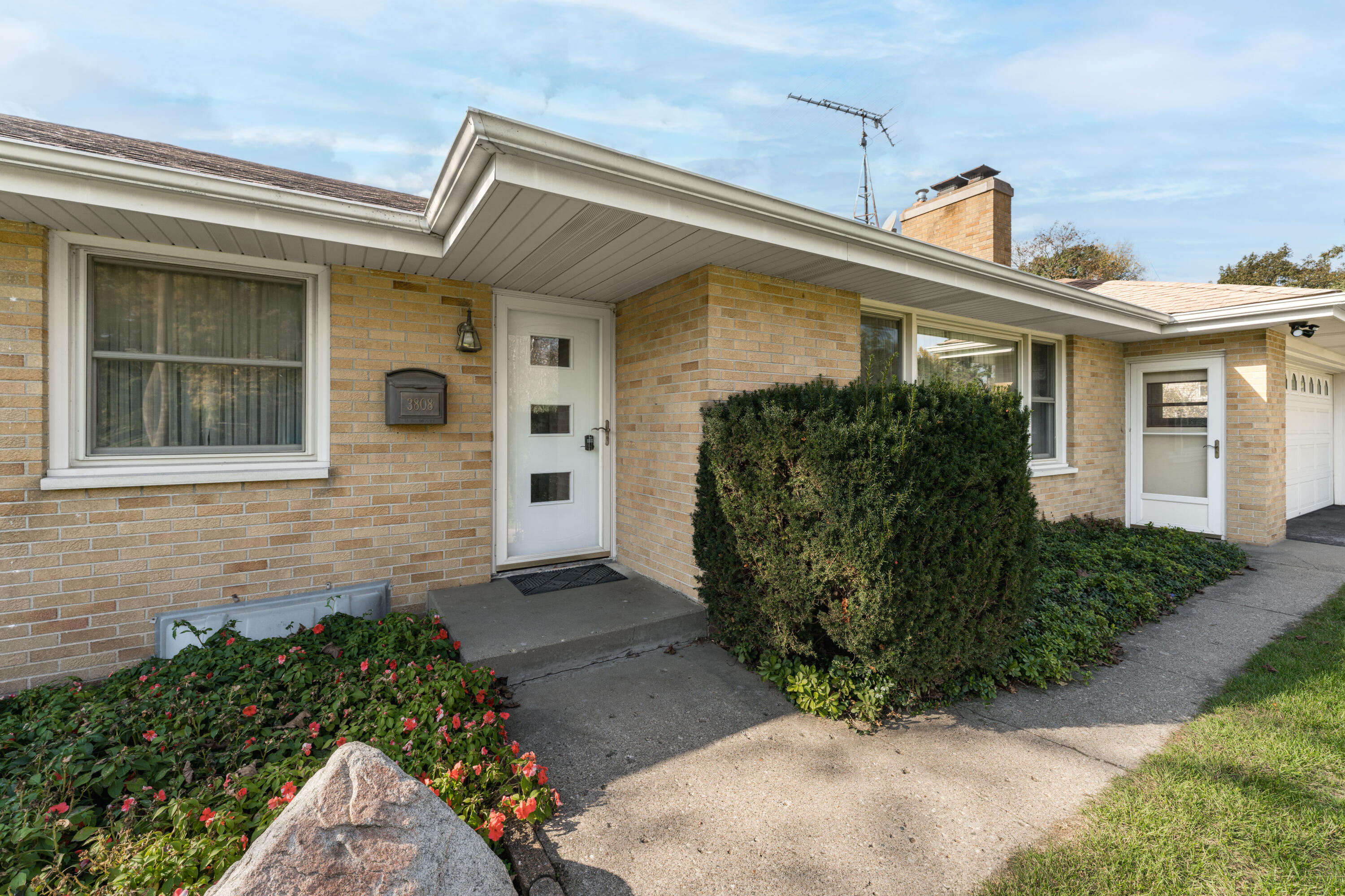 3808 Croyden Avenue Kalamazoo MI 49006