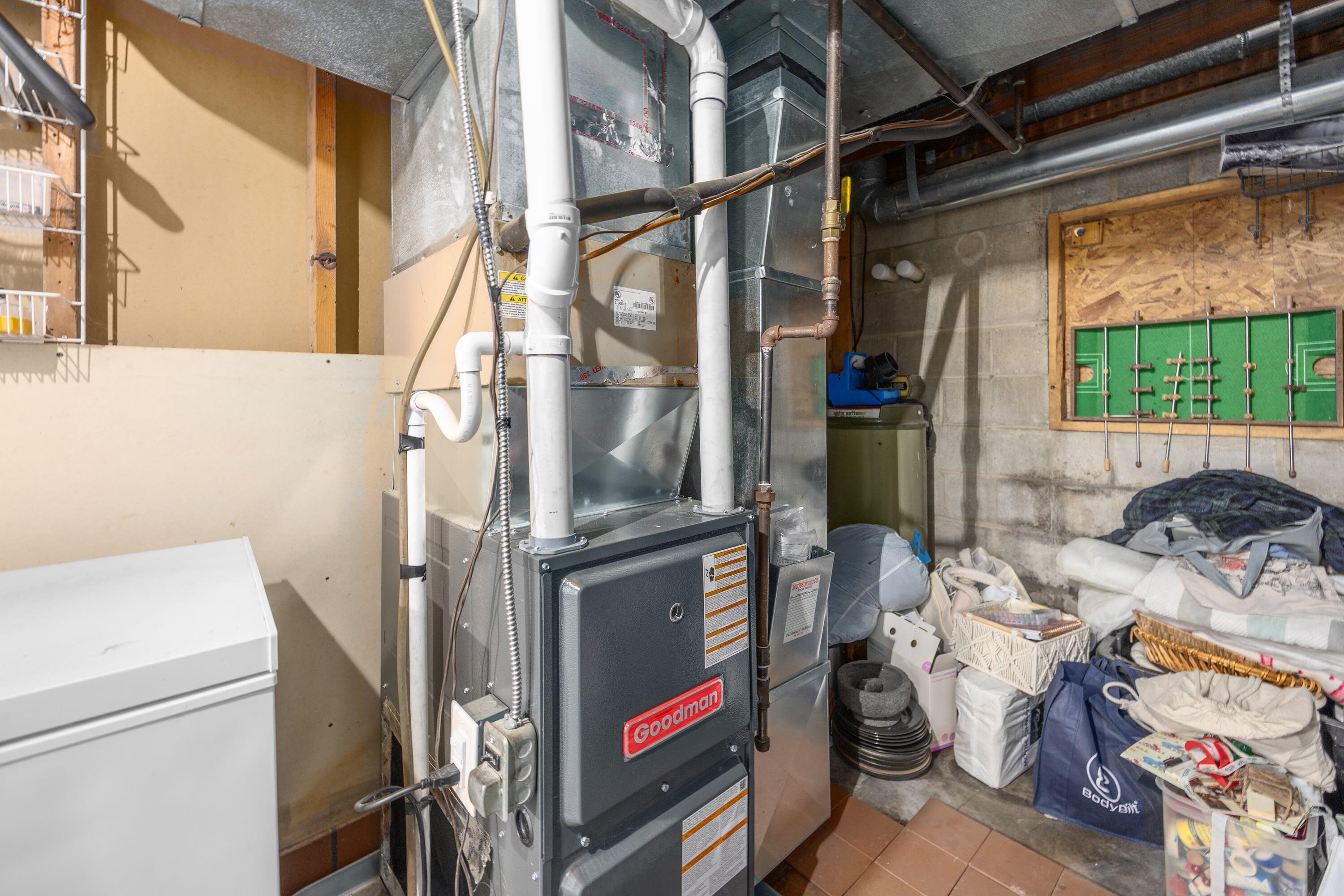3233 13 Mile Road NE Rockford MI 49341