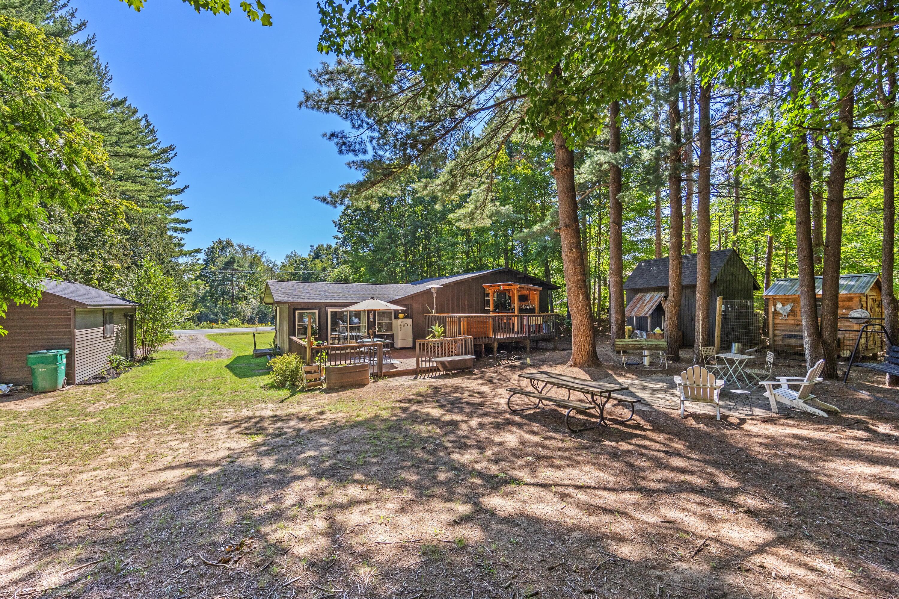3233 13 Mile Road NE Rockford MI 49341