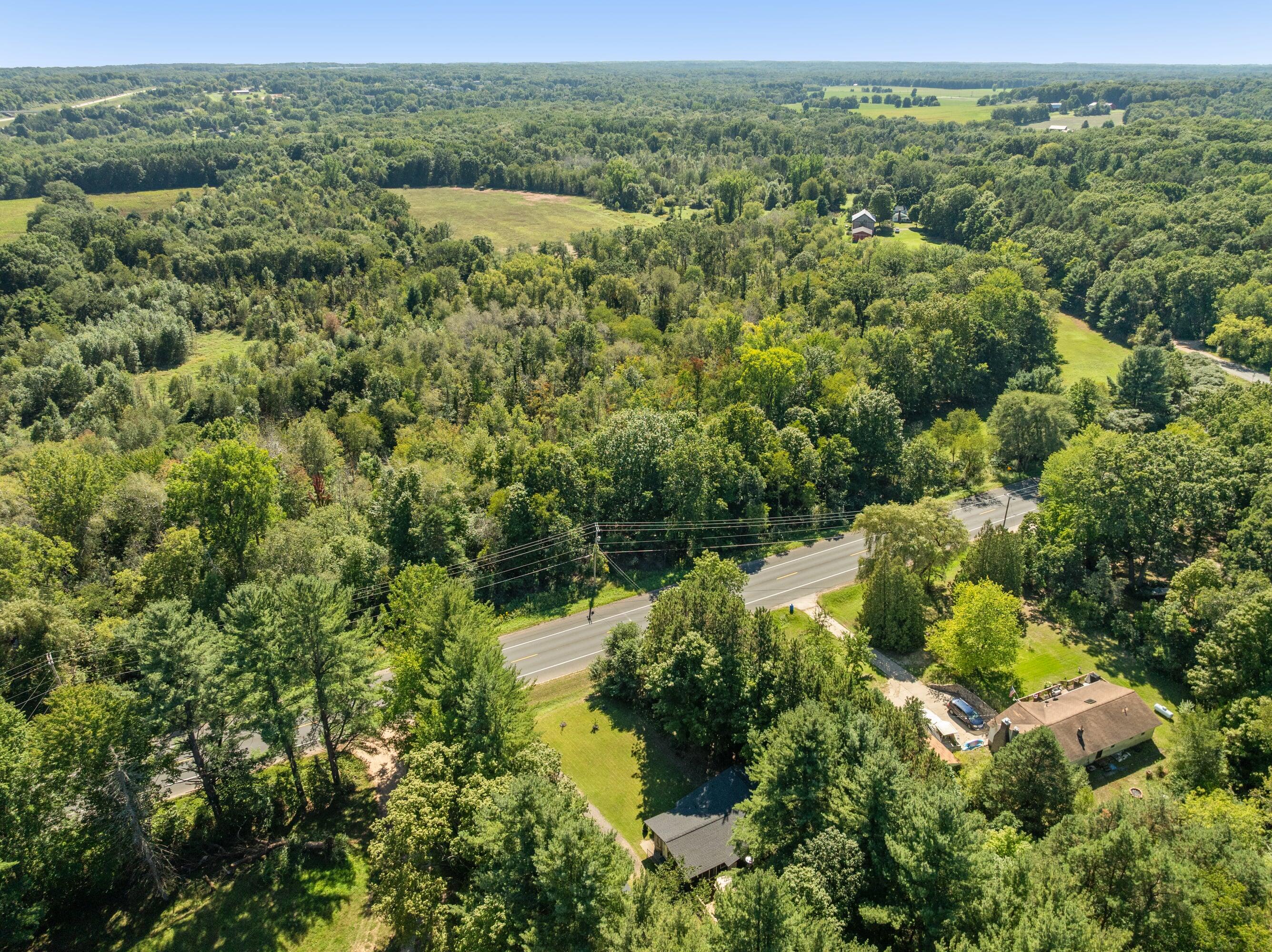 3233 13 Mile Road NE Rockford MI 49341
