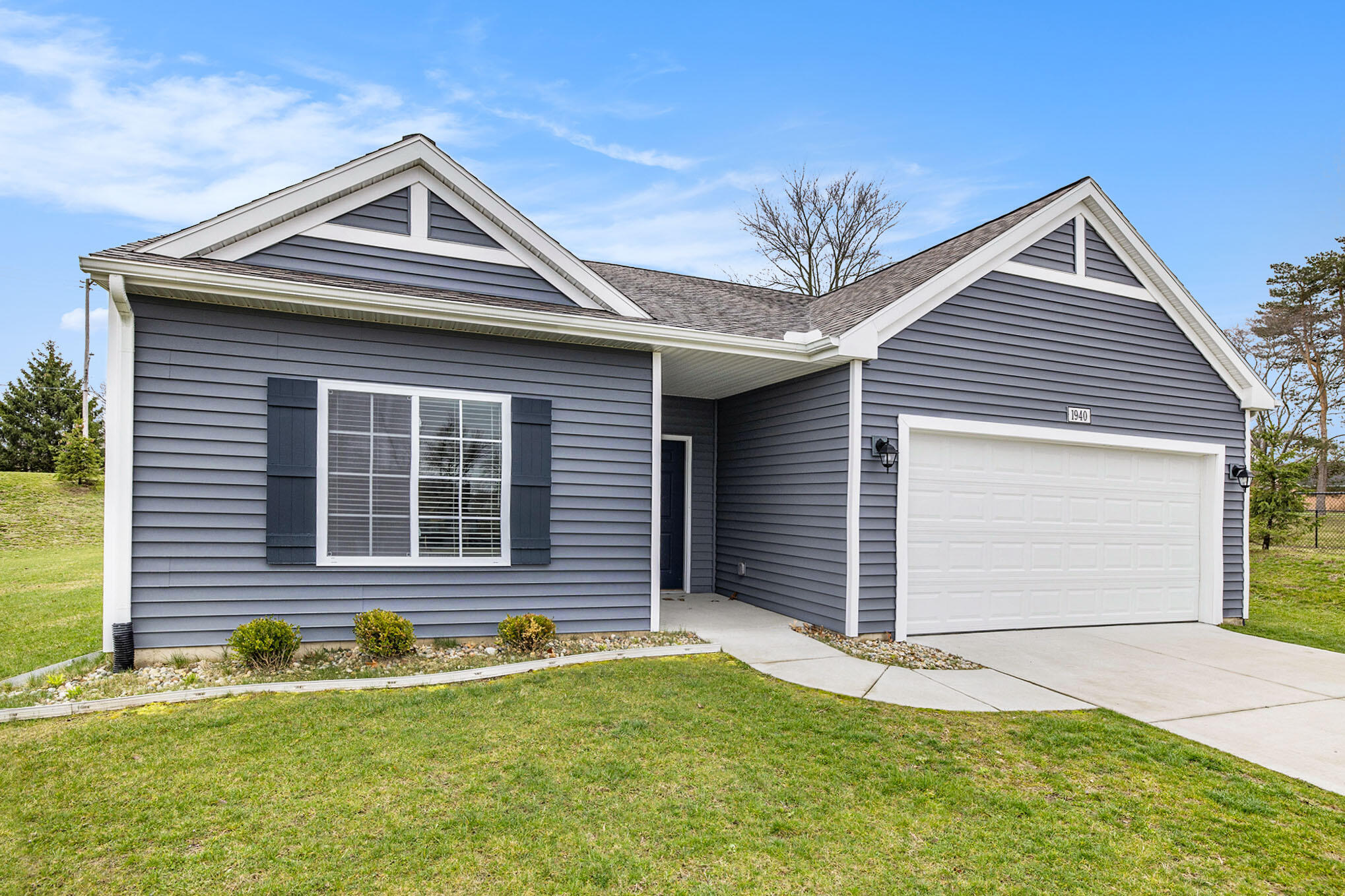 945 Ridgetop Circle Kalamazoo MI 49009