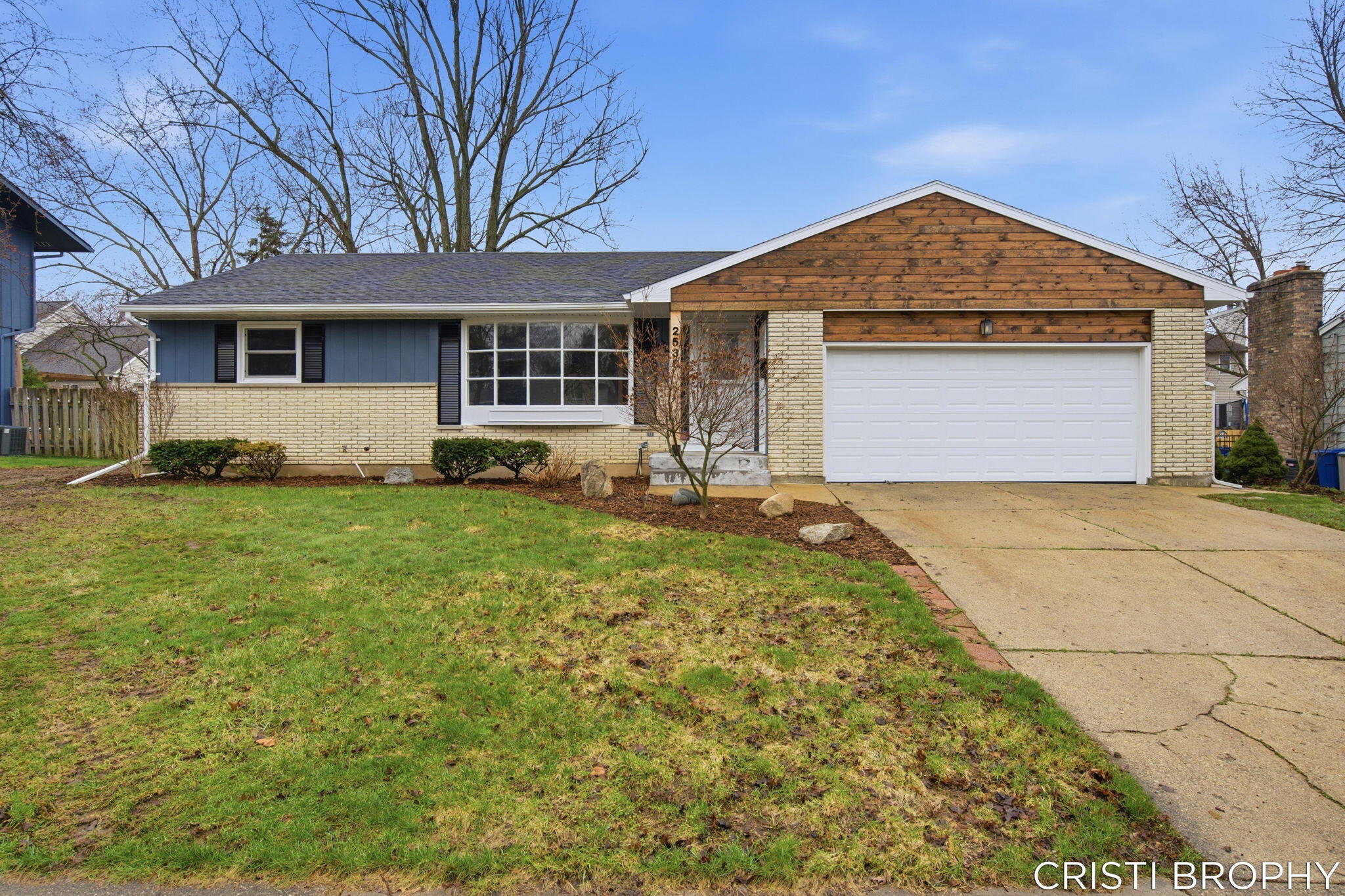 2538 Berwyck Road SE Grand Rapids MI 49506
