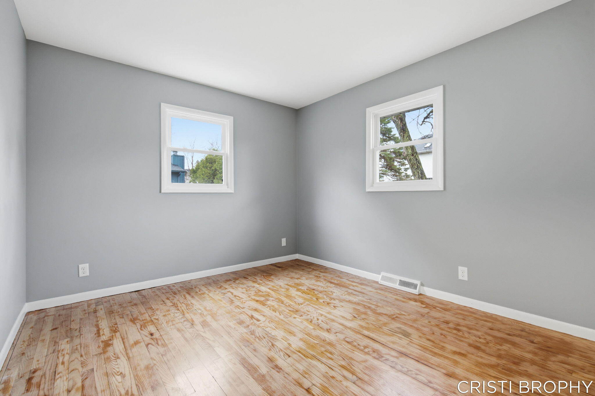 2538 Berwyck Road SE Grand Rapids MI 49506