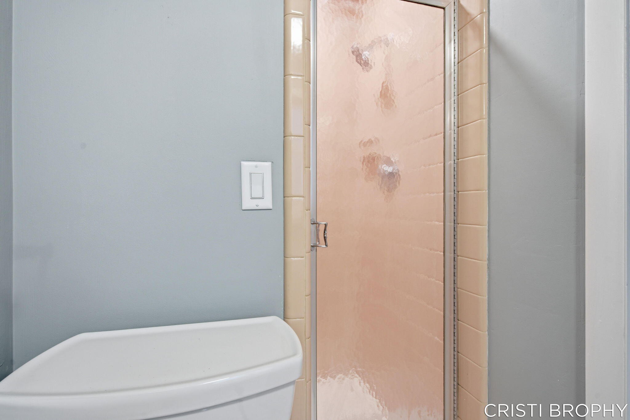 2538 Berwyck Road SE Grand Rapids MI 49506