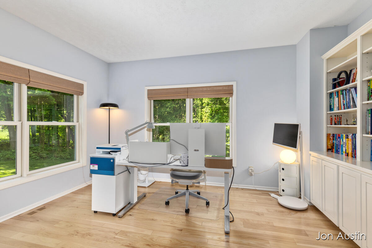 4380 Michigan Street NE Grand Rapids MI 49525