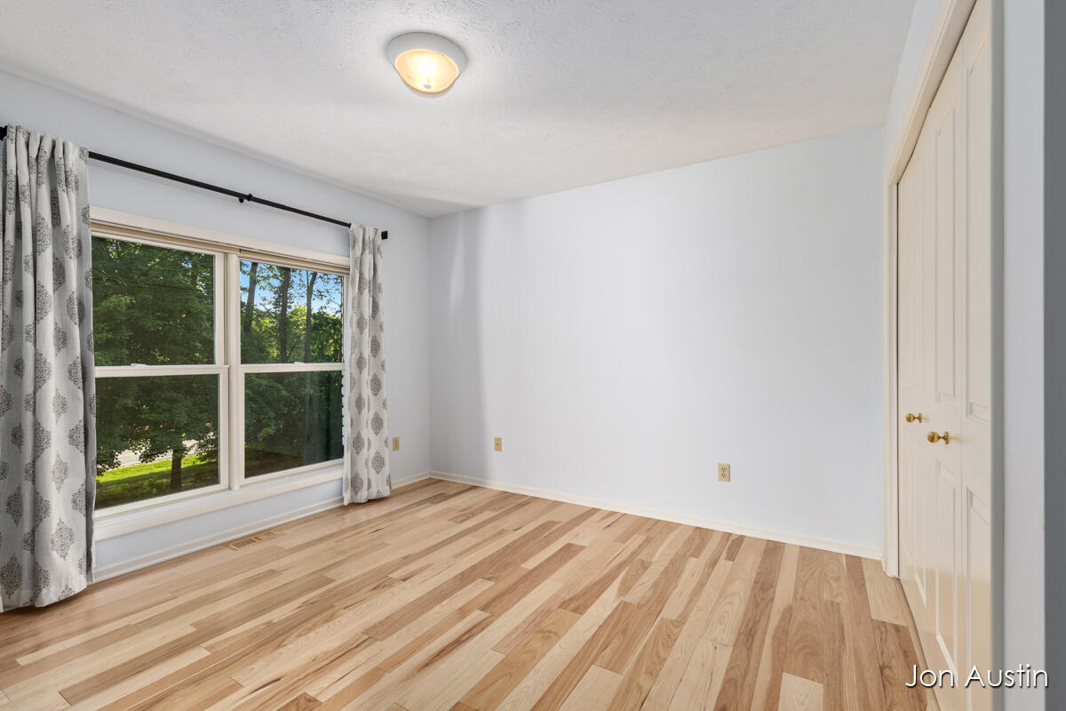 4380 Michigan Street NE Grand Rapids MI 49525