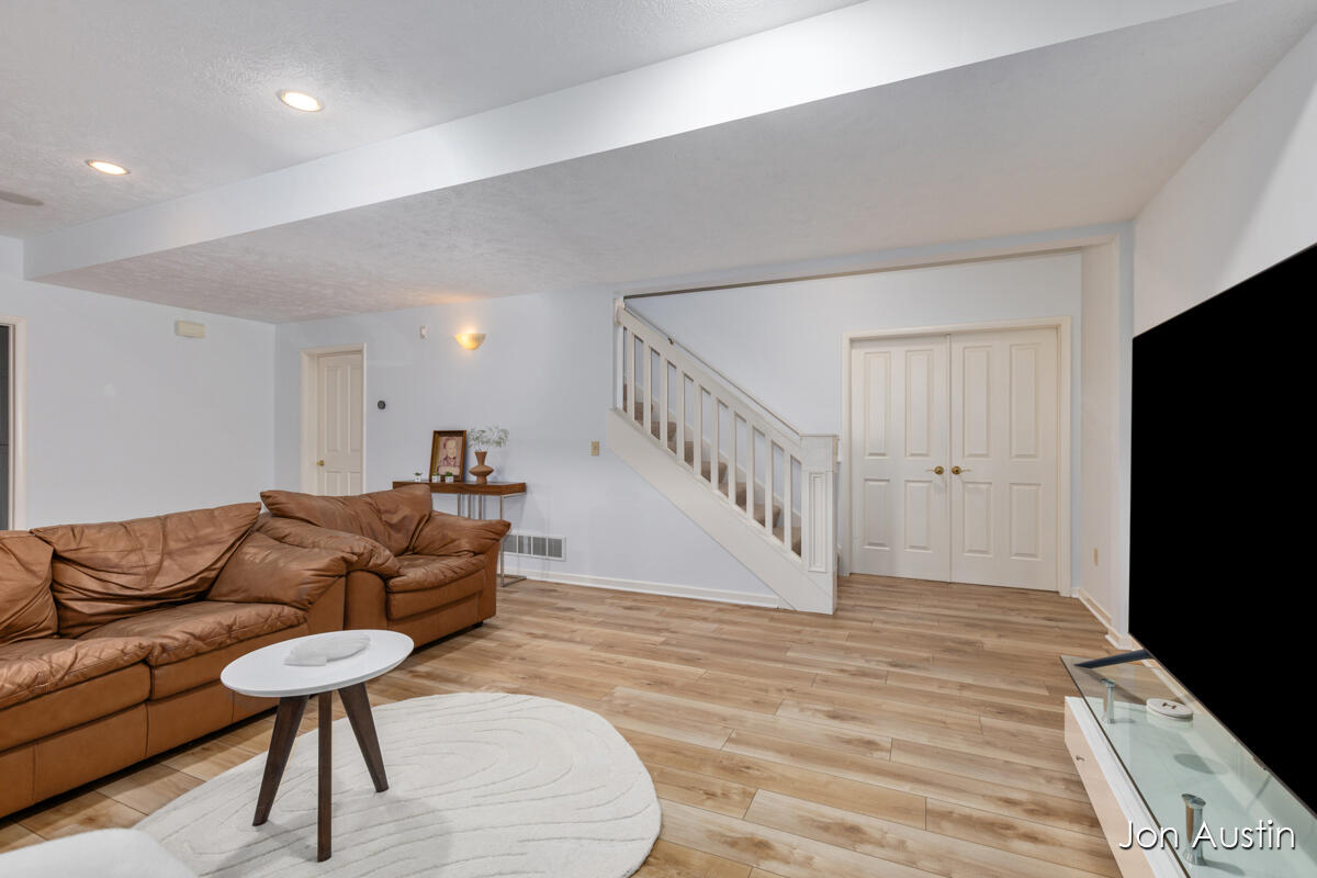 4380 Michigan Street NE Grand Rapids MI 49525
