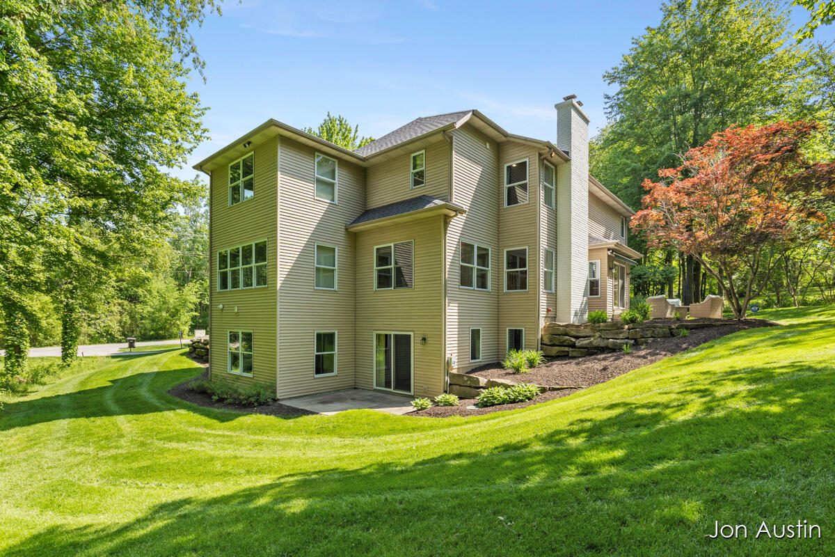 4380 Michigan Street NE Grand Rapids MI 49525
